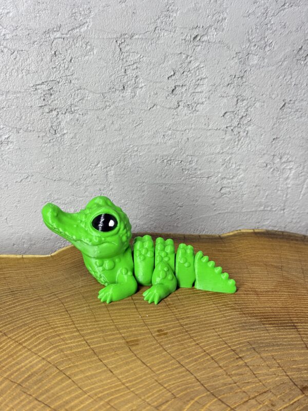 Krokodyl 3D – unikalna ruchoma figurka, prezent, ręczne malowanie - obrazek 4