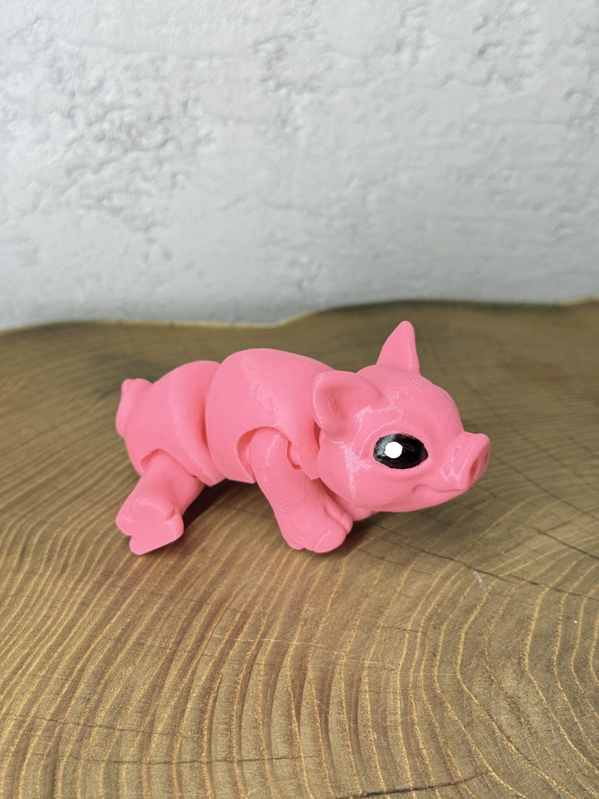 Świnka 3D – unikalna ruchoma figurka, prezent, ręczne malowanie - obrazek 3