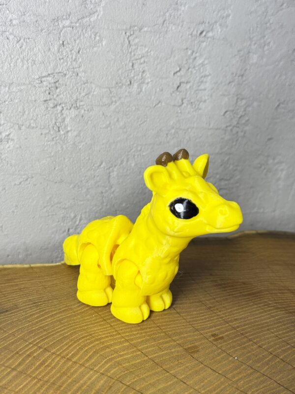 Żyrafa 3D – unikalna ruchoma figurka, prezent, ręczne malowanie - obrazek 6