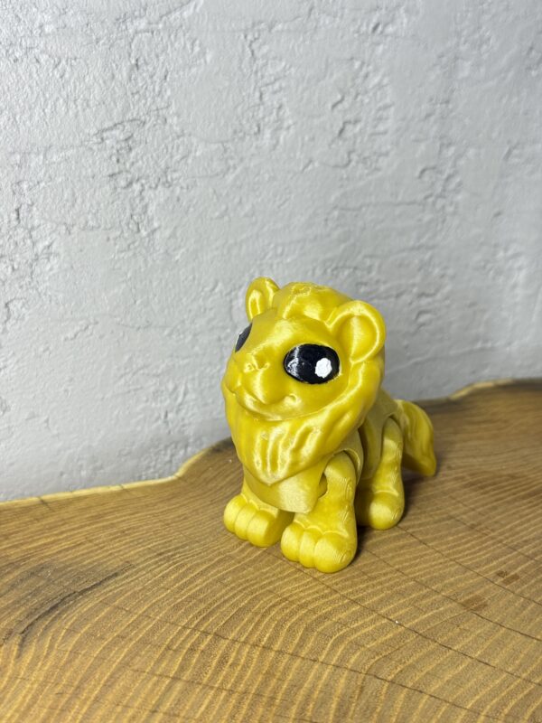 Lew 3D – unikalna ruchoma figurka, prezent, ręczne malowanie - obrazek 4