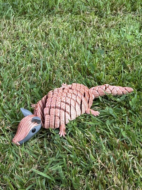 Ruchomy Pancernik 3D, wysoka jakość, realistyczne detale, antystresowy gadżet, prezent - obrazek 6