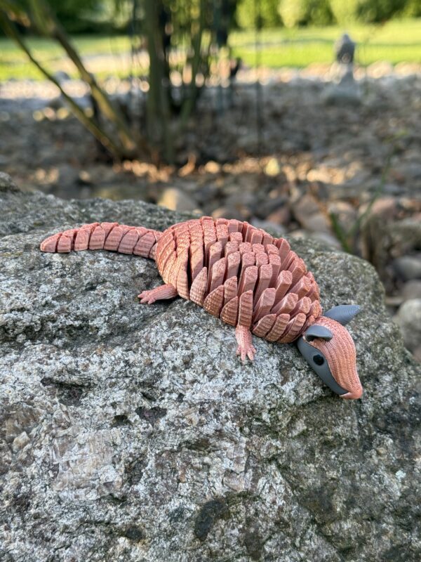 Ruchomy Pancernik 3D, wysoka jakość, realistyczne detale, antystresowy gadżet, prezent