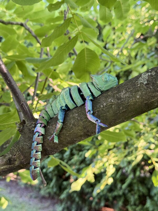 Kameleon przegubowa, ruchoma figurka, prezent, gadżet