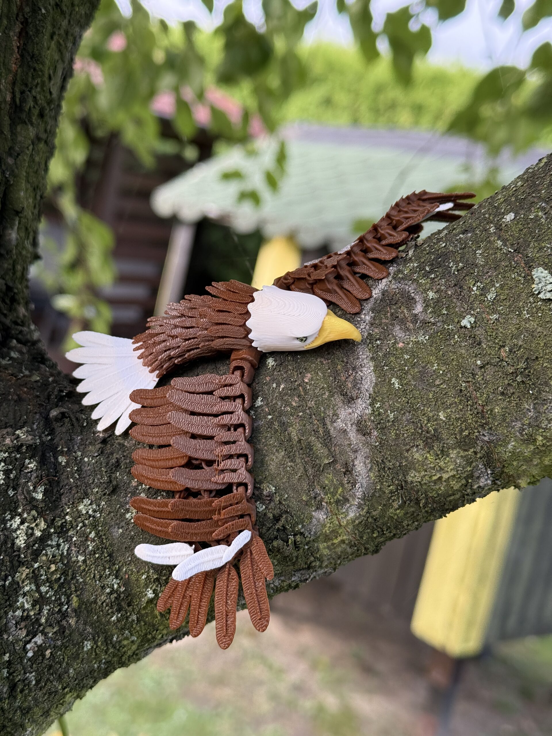 Orzeł przegubowy 3D – realistyczna ruchoma figura, zabawka antystresowa, ozdoba - obrazek 11