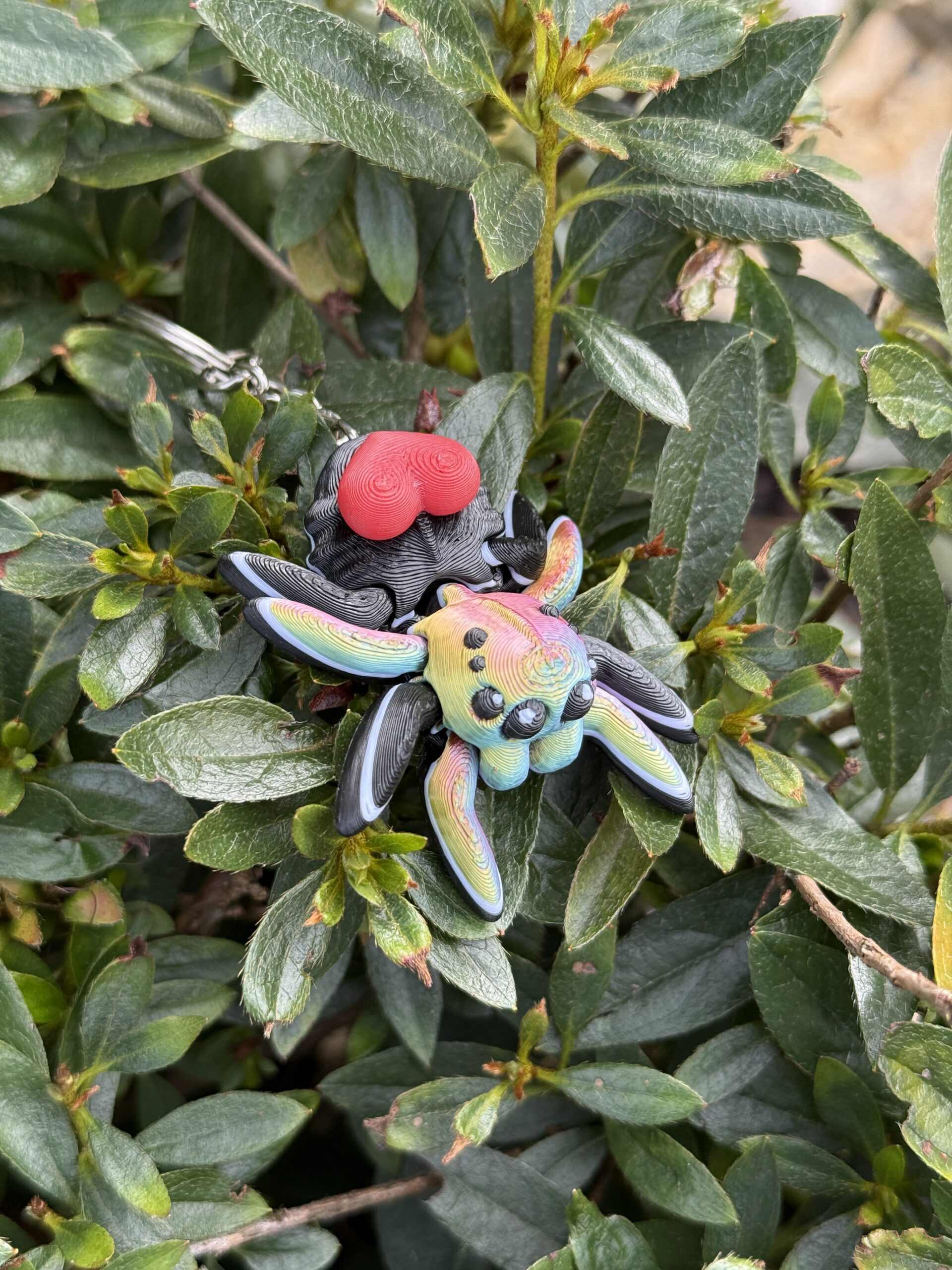 Pajączek Skakun z sercem – Przegubowa ruchoma mini figurka i brelok! - obrazek 8