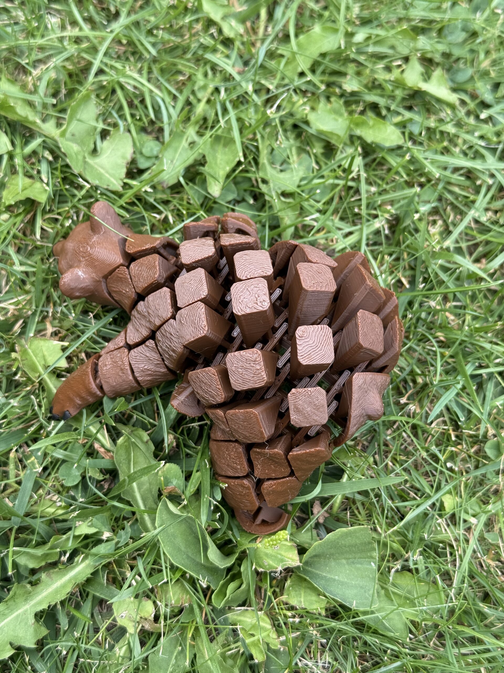 Figurka Niedźwiedzia brunatnego 3D – realistyczna, ruchoma, robi wrażenie, prezent - obrazek 7