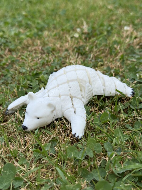 Niedźwiedź Polarny 3D – Segmentowy Lodowy Król, super gadżet, prezent - obrazek 2