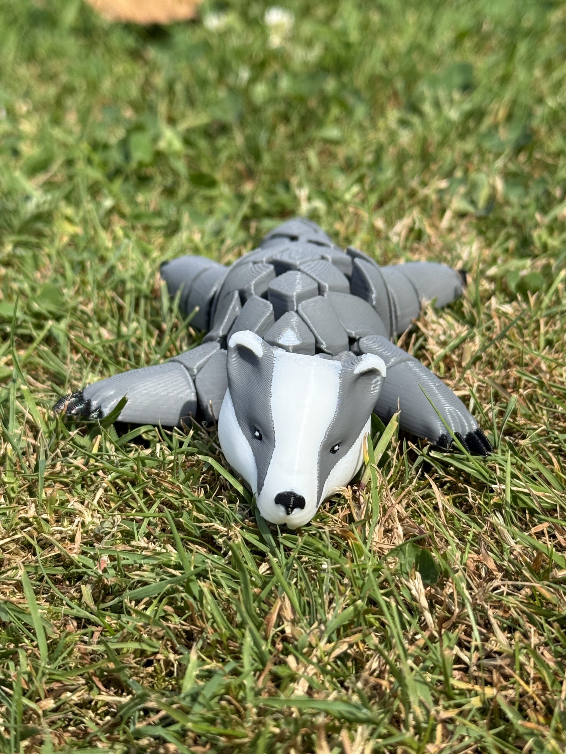 Borsuk segmentowy 3D ssak – ruchoma figurka, gadżet dekoracyjny, zabawka, prezent