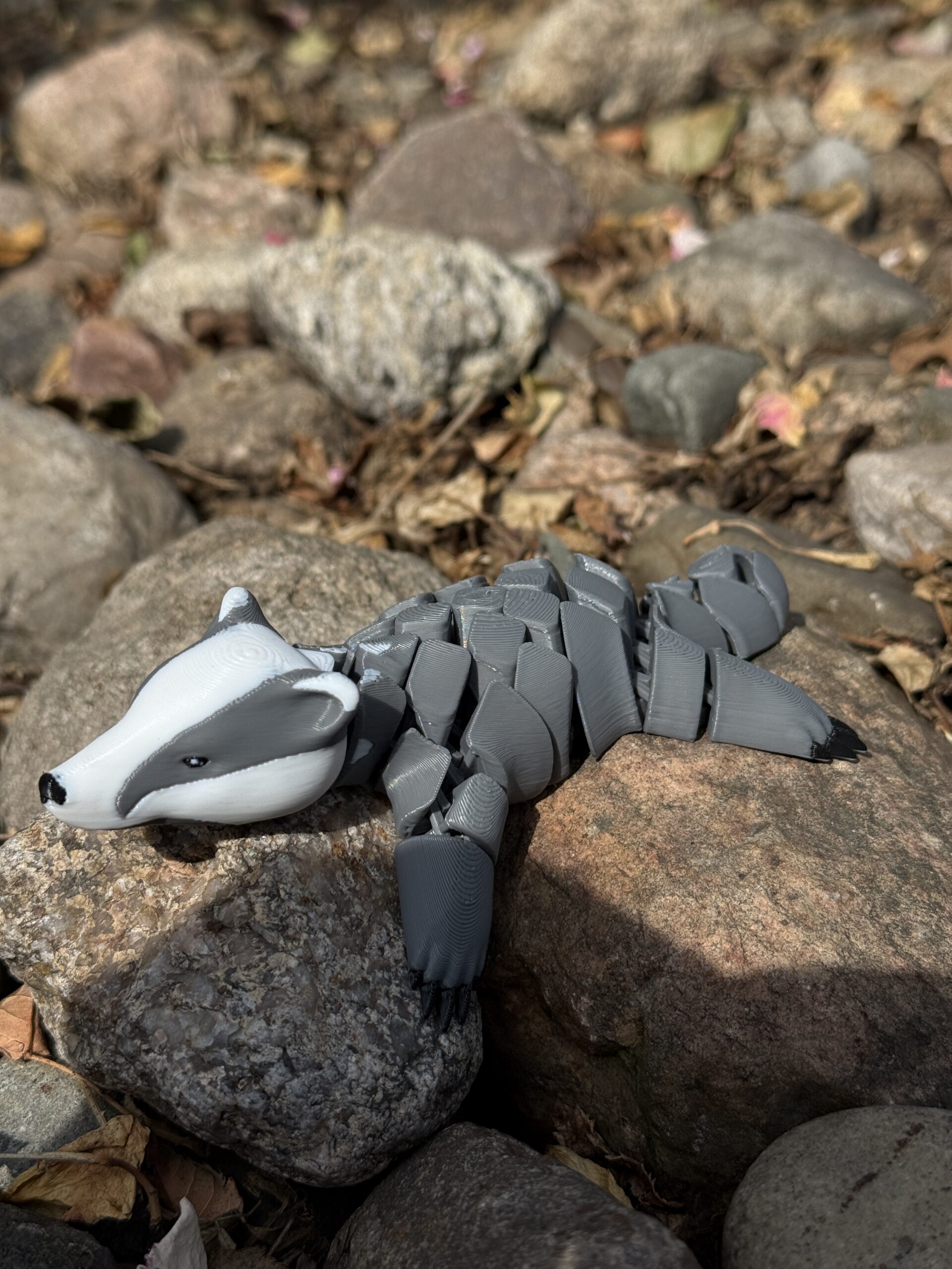 Borsuk segmentowy 3D ssak – ruchoma figurka, gadżet dekoracyjny, zabawka, prezent - obrazek 9