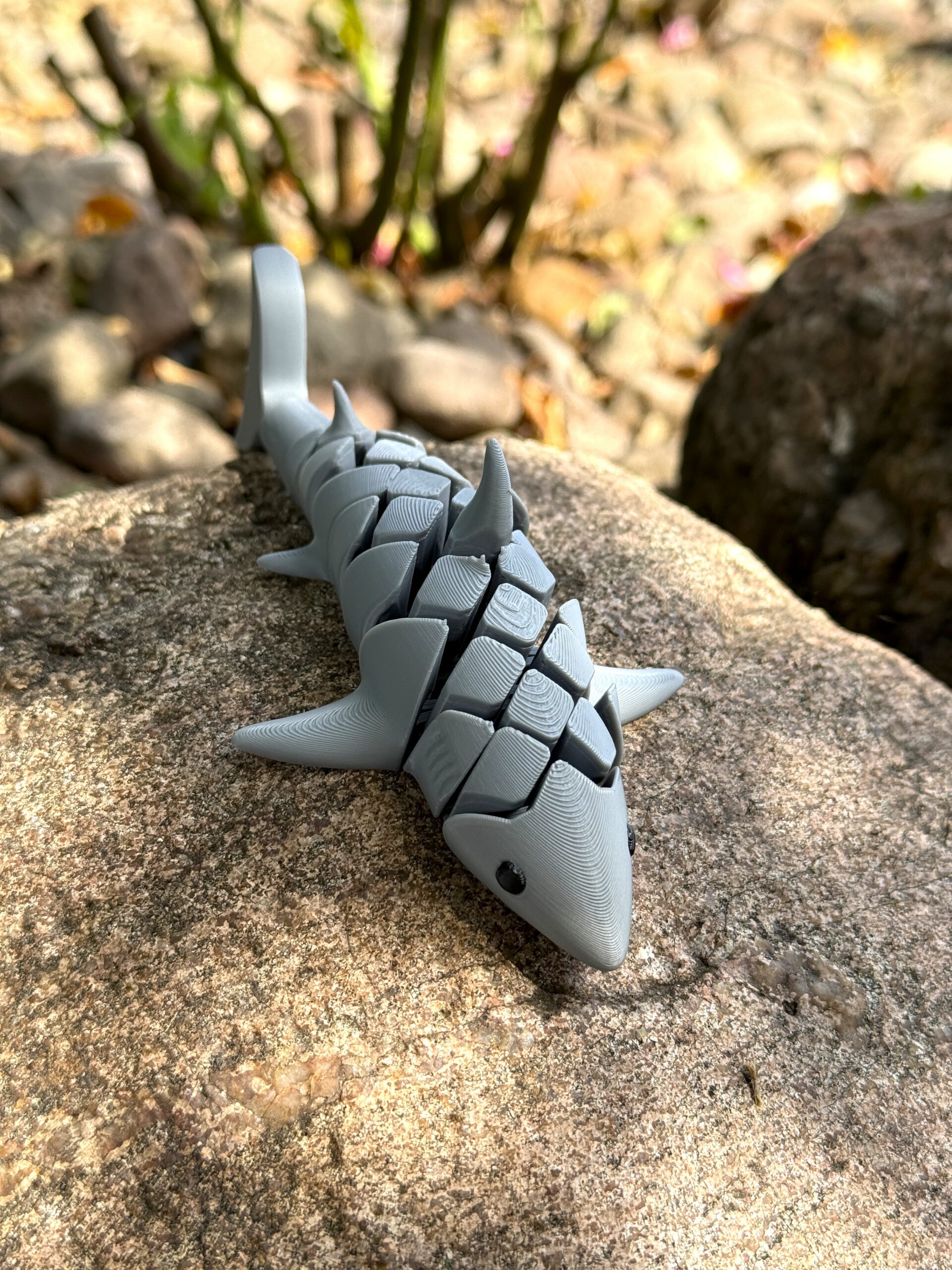 Rekin segmentowy3D – ruchoma figurka, gadżet dekoracyjny, zabawka - obrazek 9