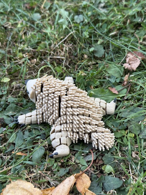 Jeżozwierz 3D – kolczasty zwierz, ruchoma segmentowa figurka - obrazek 6