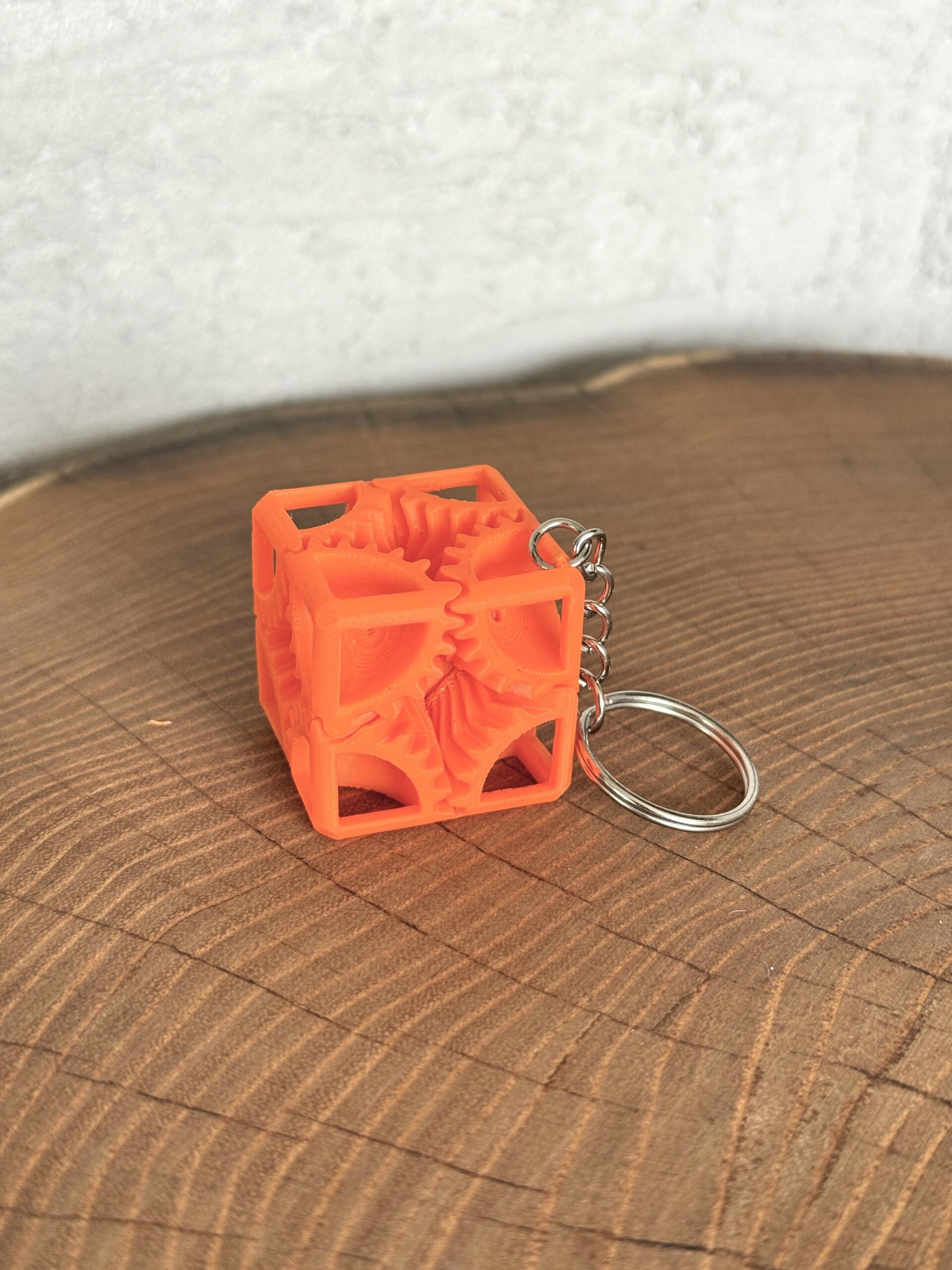 Magiczna Kostka Cube Gear Brelok– mini mechaniczna kostka, zabawka antystresowa - obrazek 3