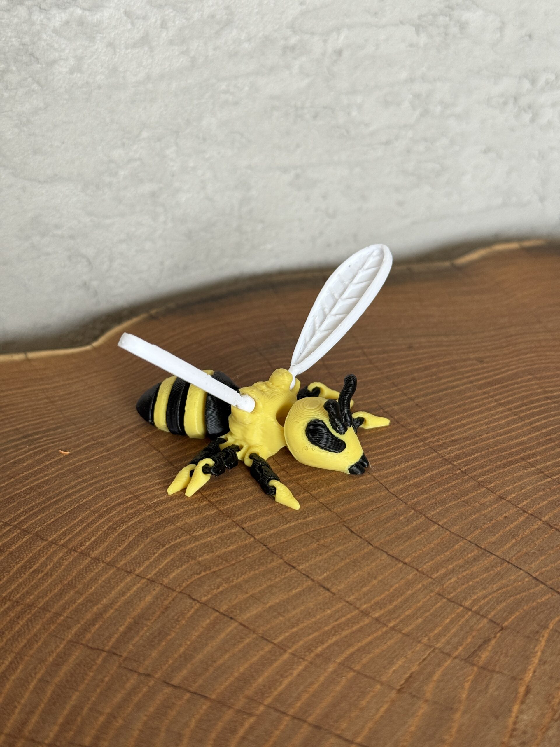 Pszczoła 3D – przegubowa, ruchoma figurka, zabawka, prezent - obrazek 13