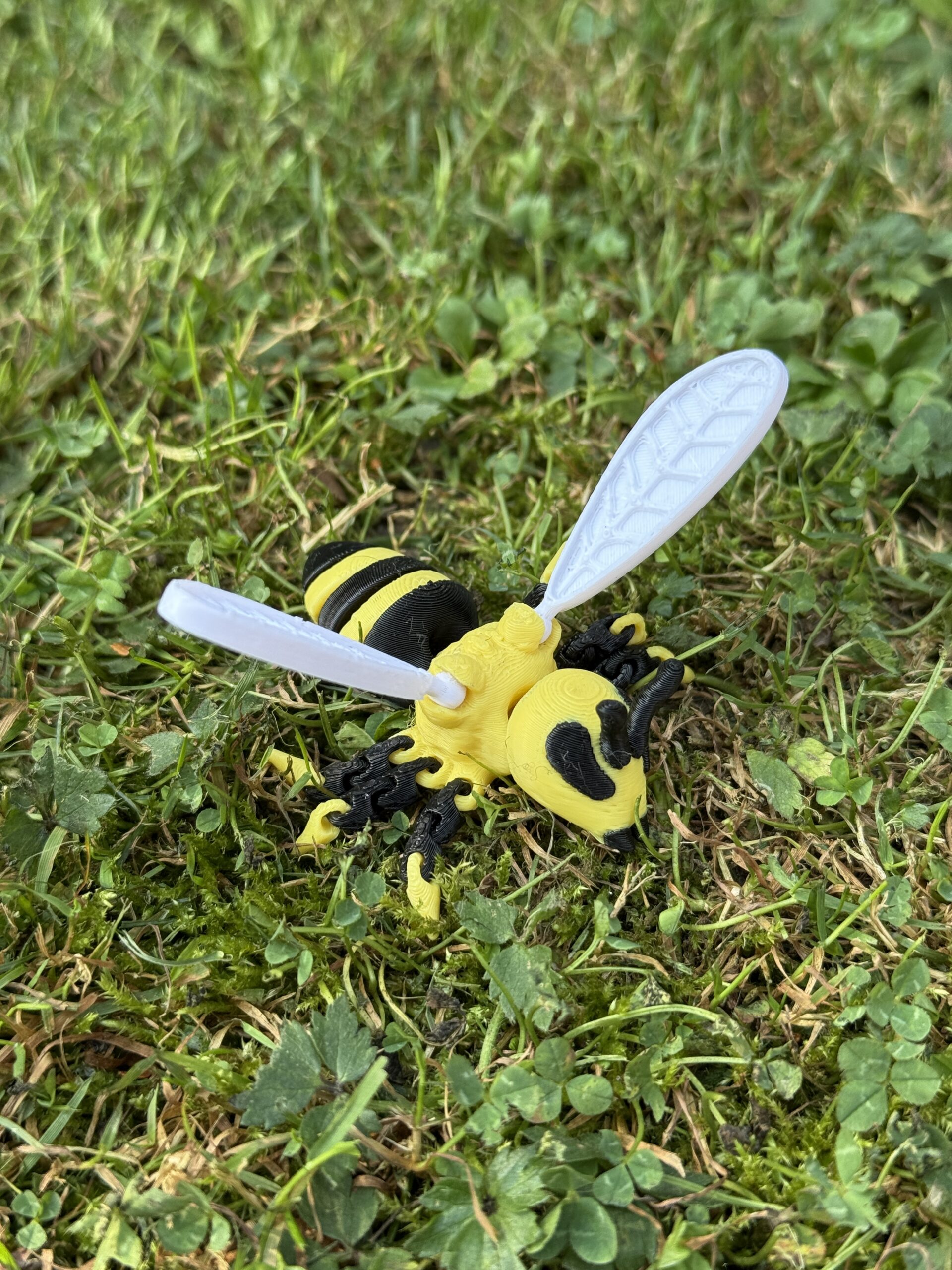 Pszczoła 3D – przegubowa, ruchoma figurka, zabawka, prezent - obrazek 2