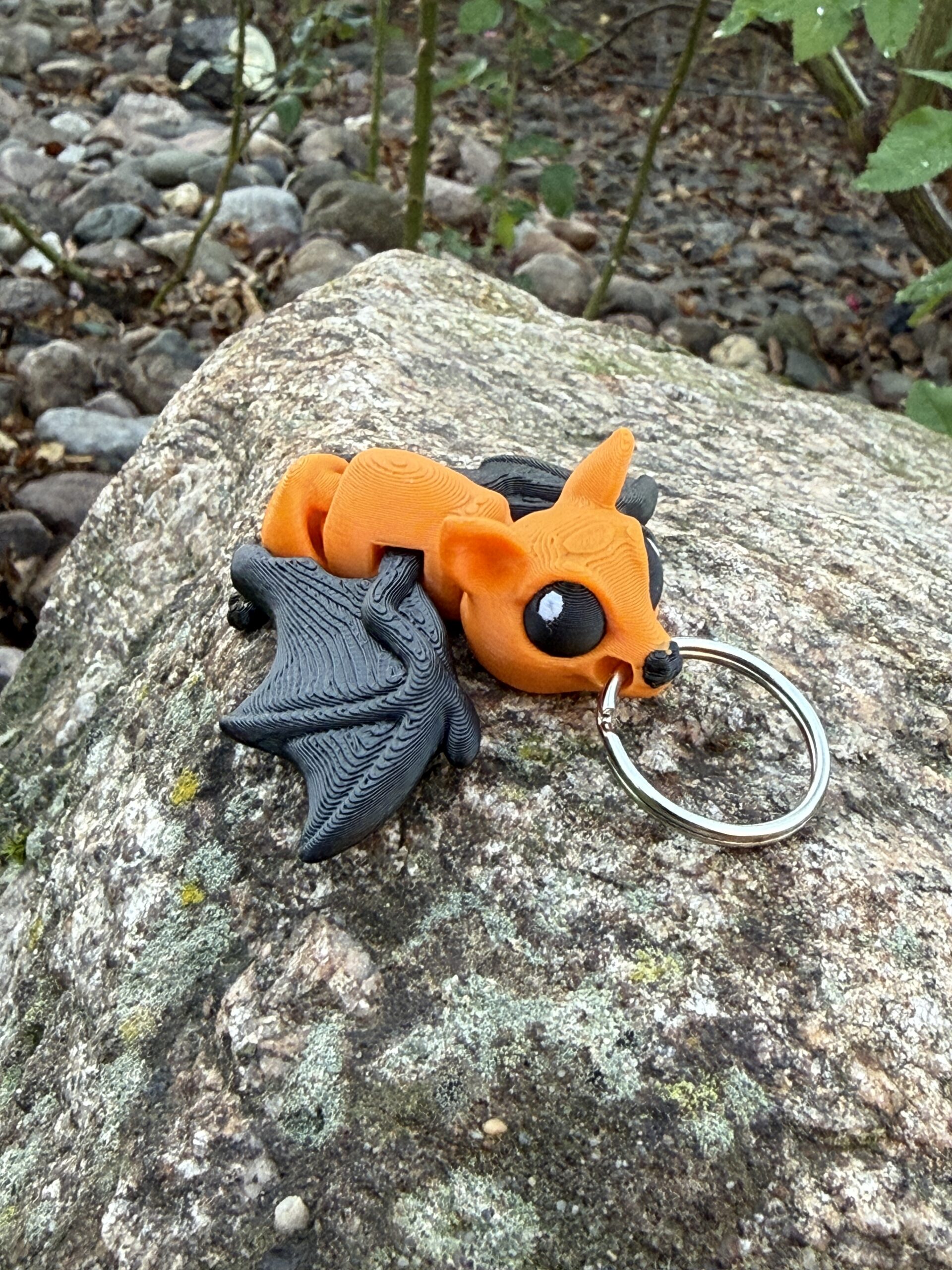 Nietoperz 3D przegubowy, brelok – mała kieszonkowa figurka, zabawka - obrazek 5