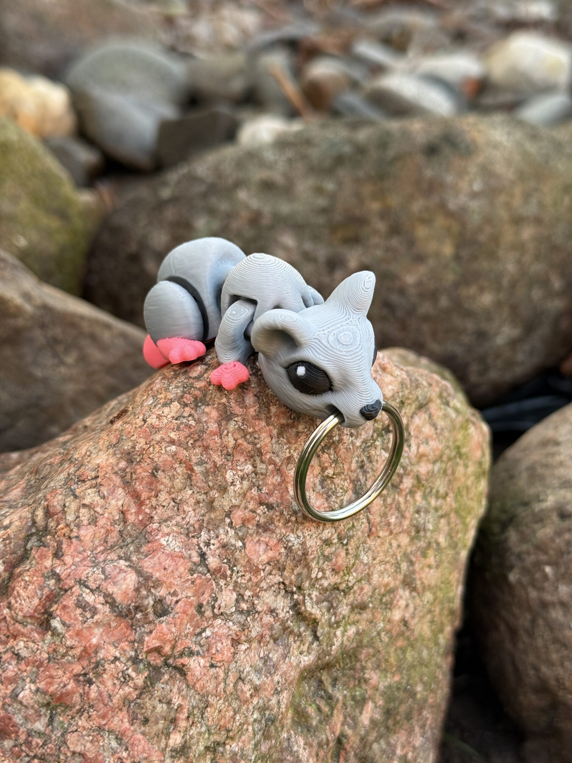 Myszka, mysz 3D przegubowa, brelok – mała kieszonkowa figurka, zabawka - obrazek 9