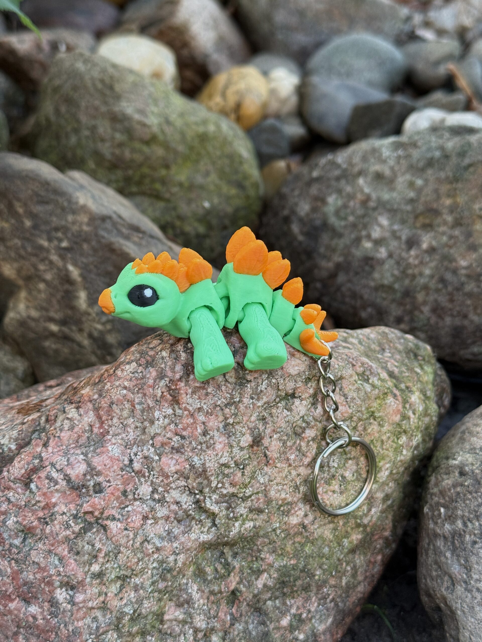 Dinozaur Baby 3D przegubowy, brelok – mała kieszonkowa figurka, zabawka - obrazek 13