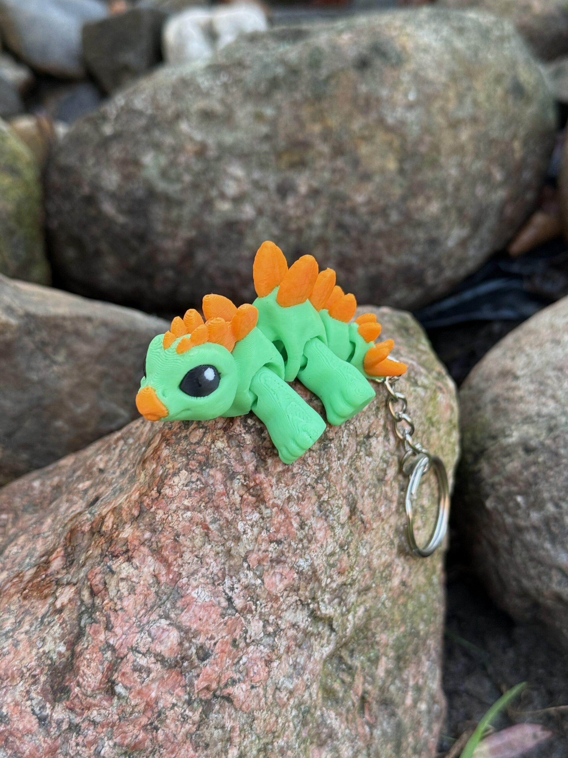 Dinozaur Baby 3D przegubowy, brelok – mała kieszonkowa figurka, zabawka - obrazek 14