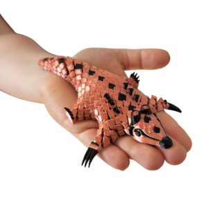 Łuskowiec Steampunk 3D – segmentowy mechaniczny strażnik epoki pary, zabawka