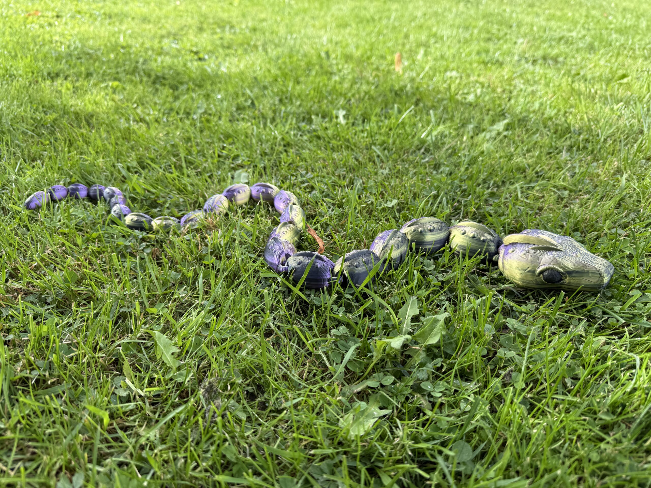 Przegubowy Wąż 3D – imponujący rozmiar 77 cm, bajeczna figurka, zabawka - obrazek 13