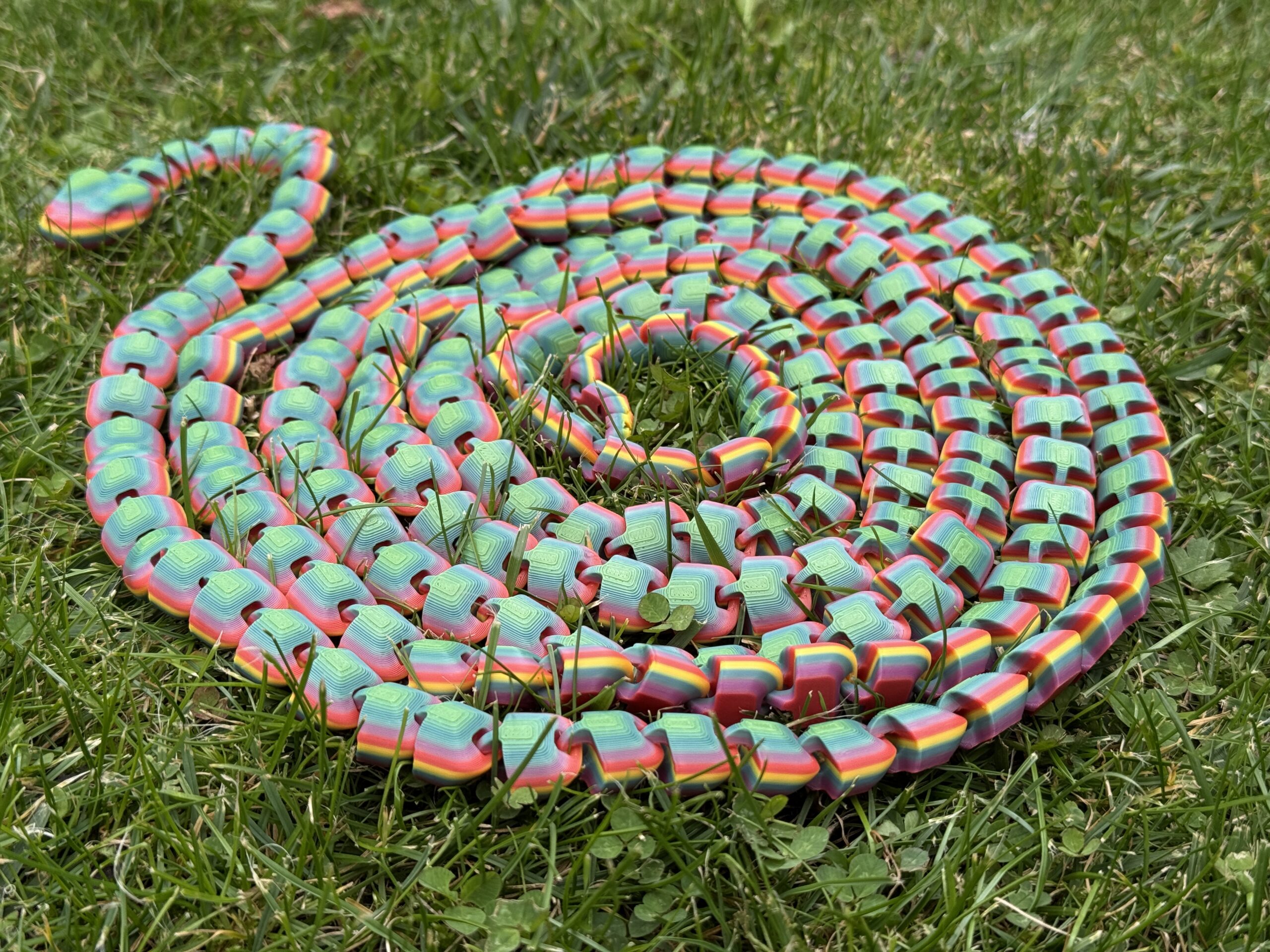 Przegubowy Wąż Gigant 3D – 3 METRY MOCY I PRESTIŻU! MEGA ZABAWKA - obrazek 3