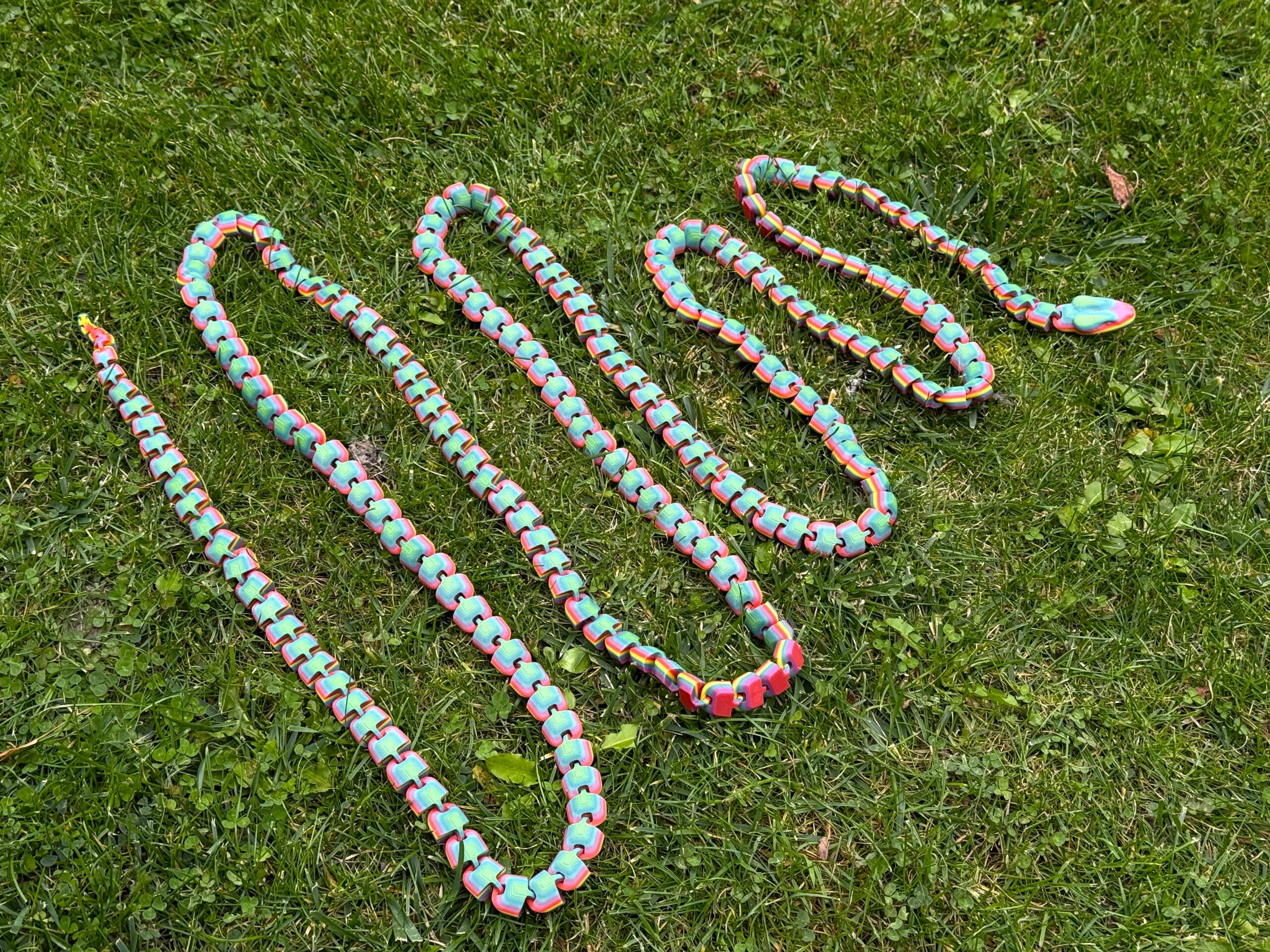 Przegubowy Wąż Gigant 3D – 3 METRY MOCY I PRESTIŻU! MEGA ZABAWKA - obrazek 5