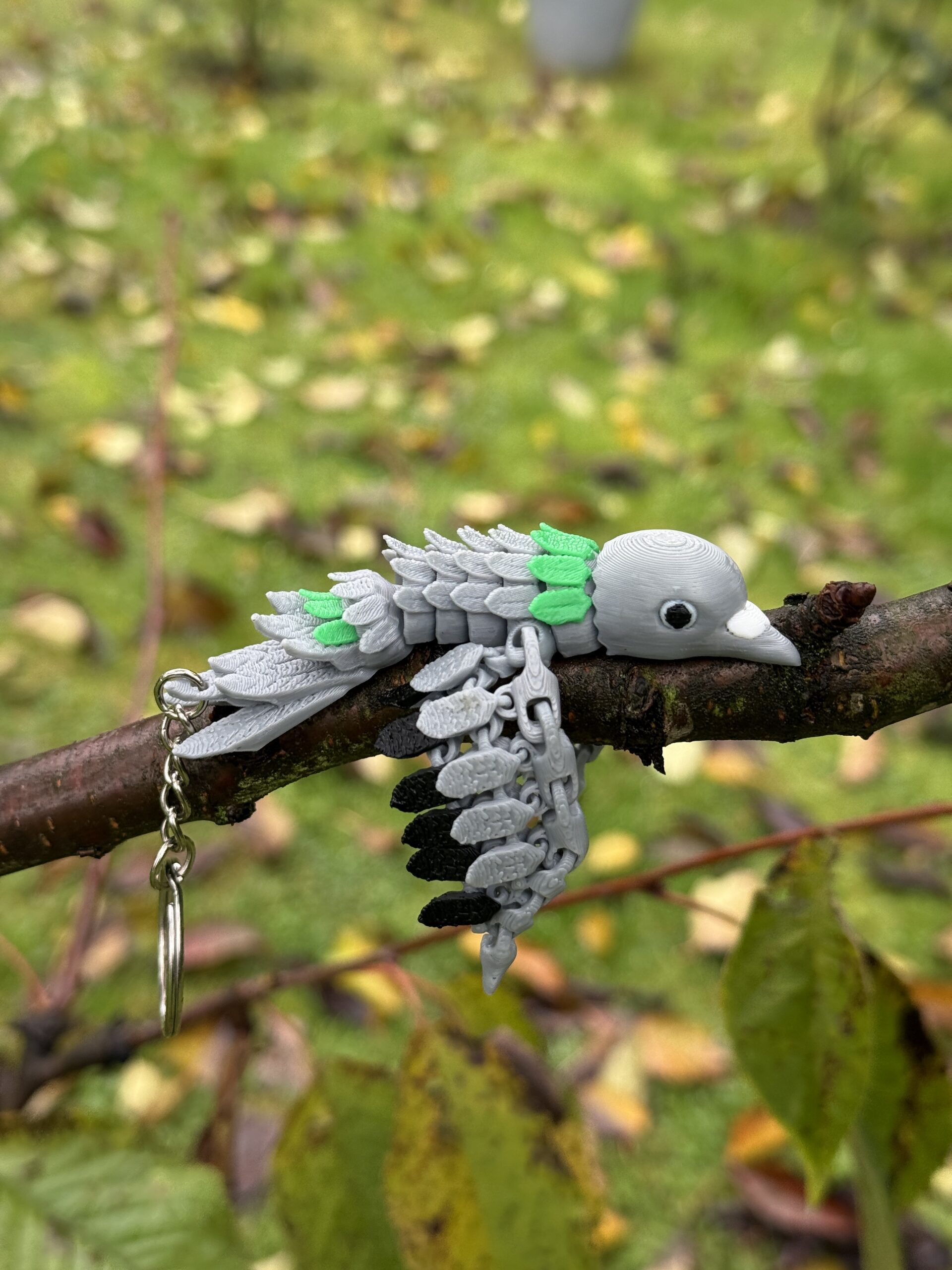 Gołąb Przegubowy 3D – realistyczny brelok i mini figurka, zabawka, gadżet - obrazek 7