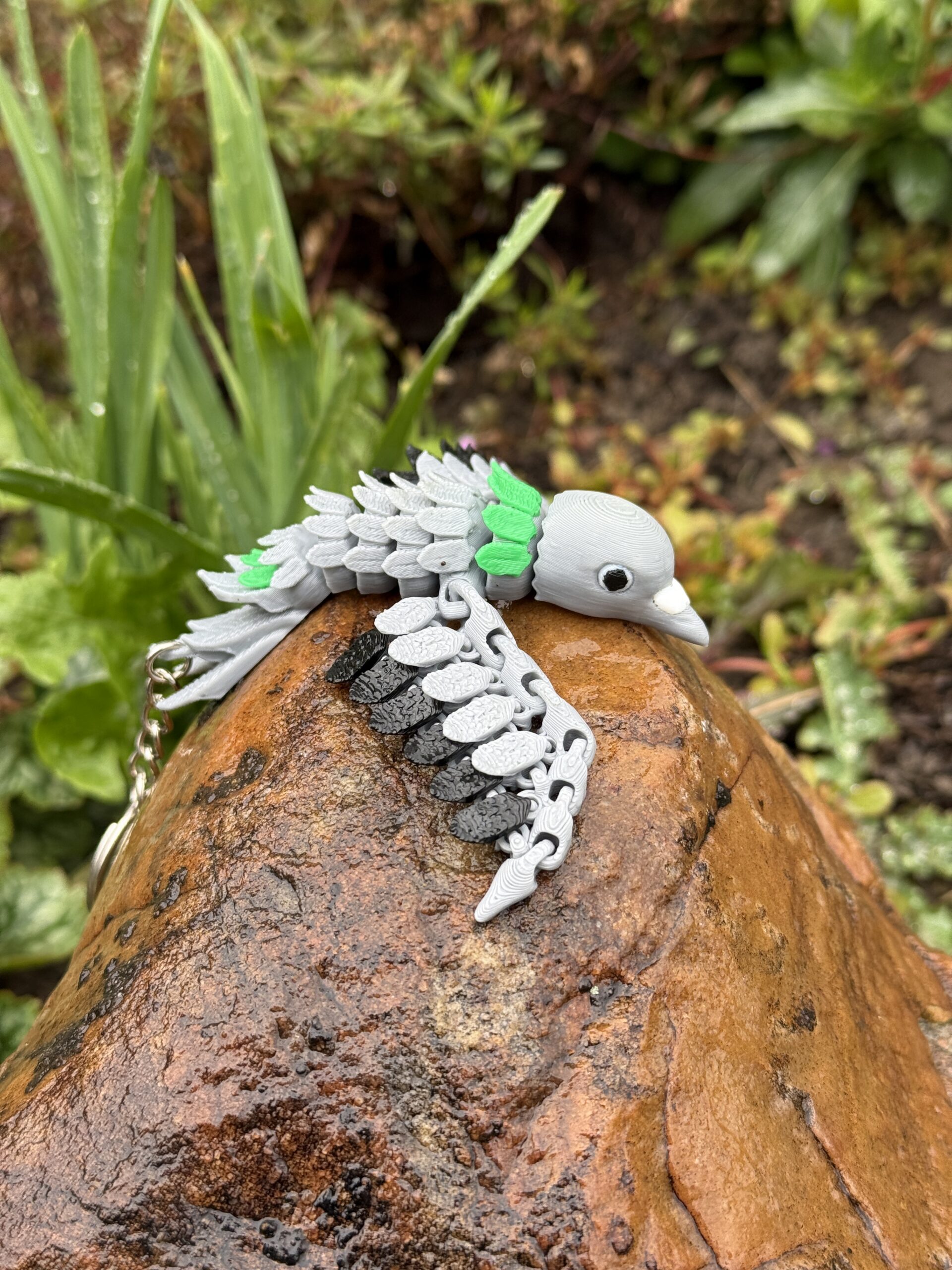 Gołąb Przegubowy 3D – realistyczny brelok i mini figurka, zabawka, gadżet - obrazek 10