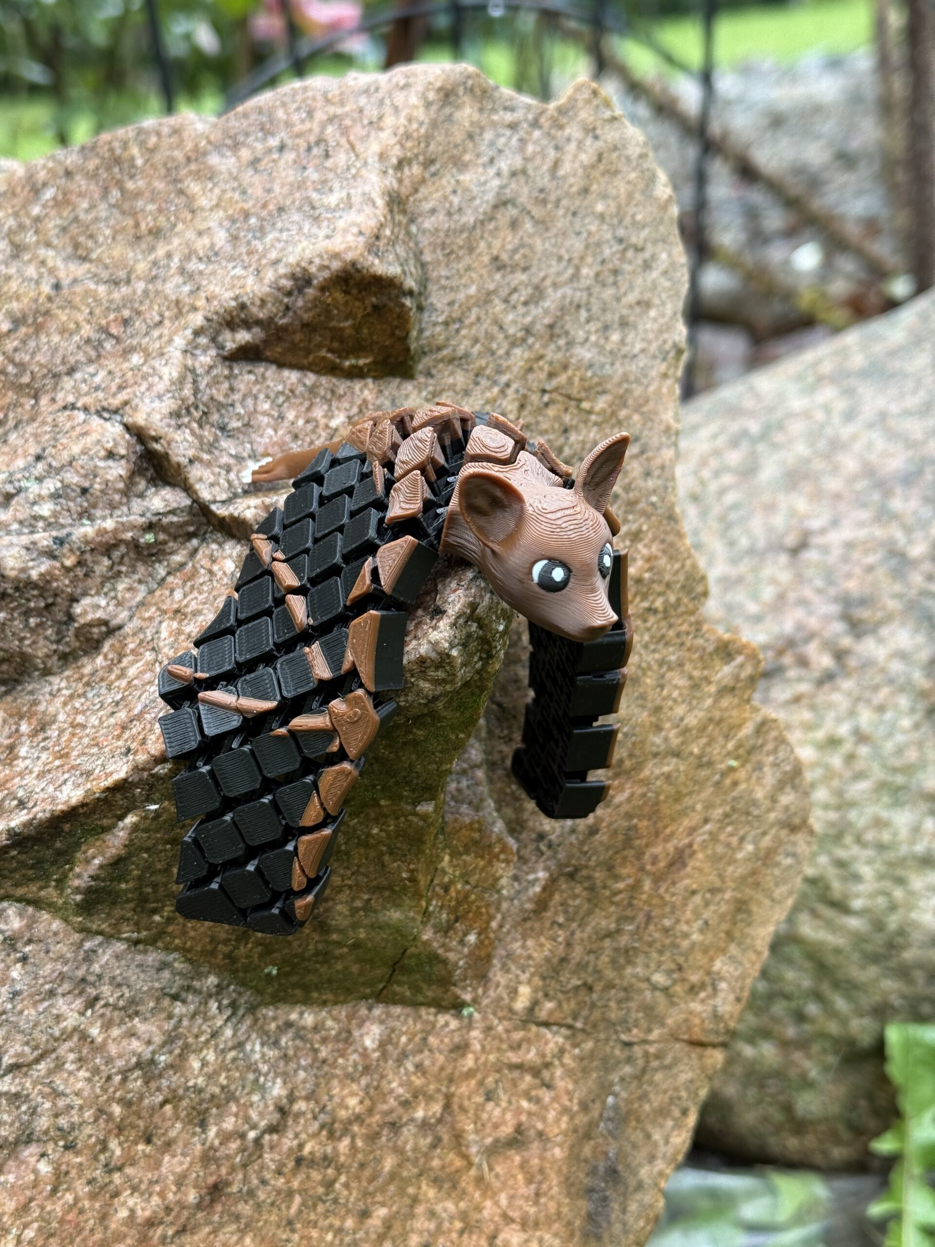 Nietoperz segmentowy 3D – ruchoma figurka z charakterem! Zabawka, ozdoba - obrazek 7