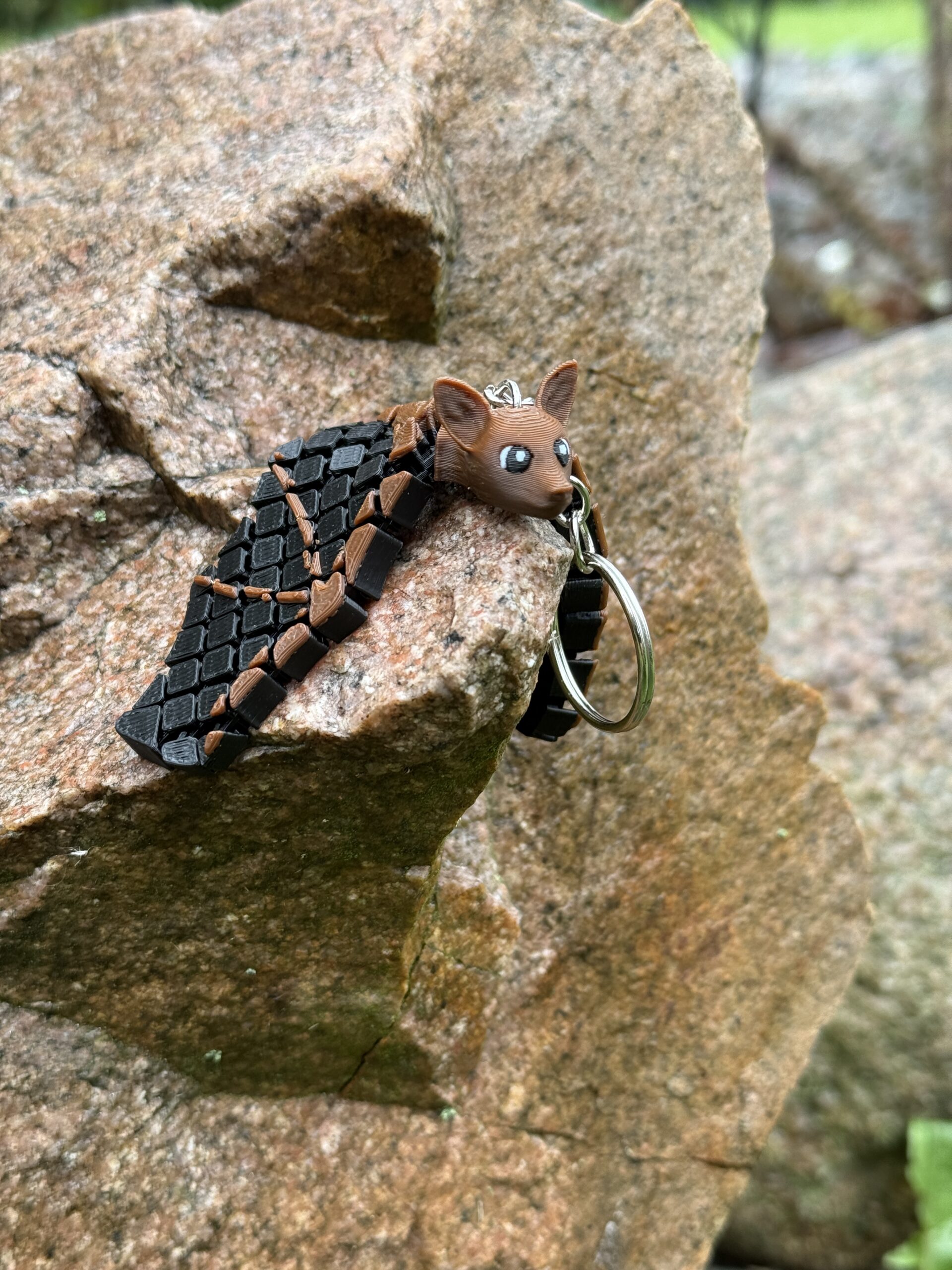 Nietoperz Segmentowy 3D – słodka przegubowa figurka i brelok z charakterem, zabawka - obrazek 6