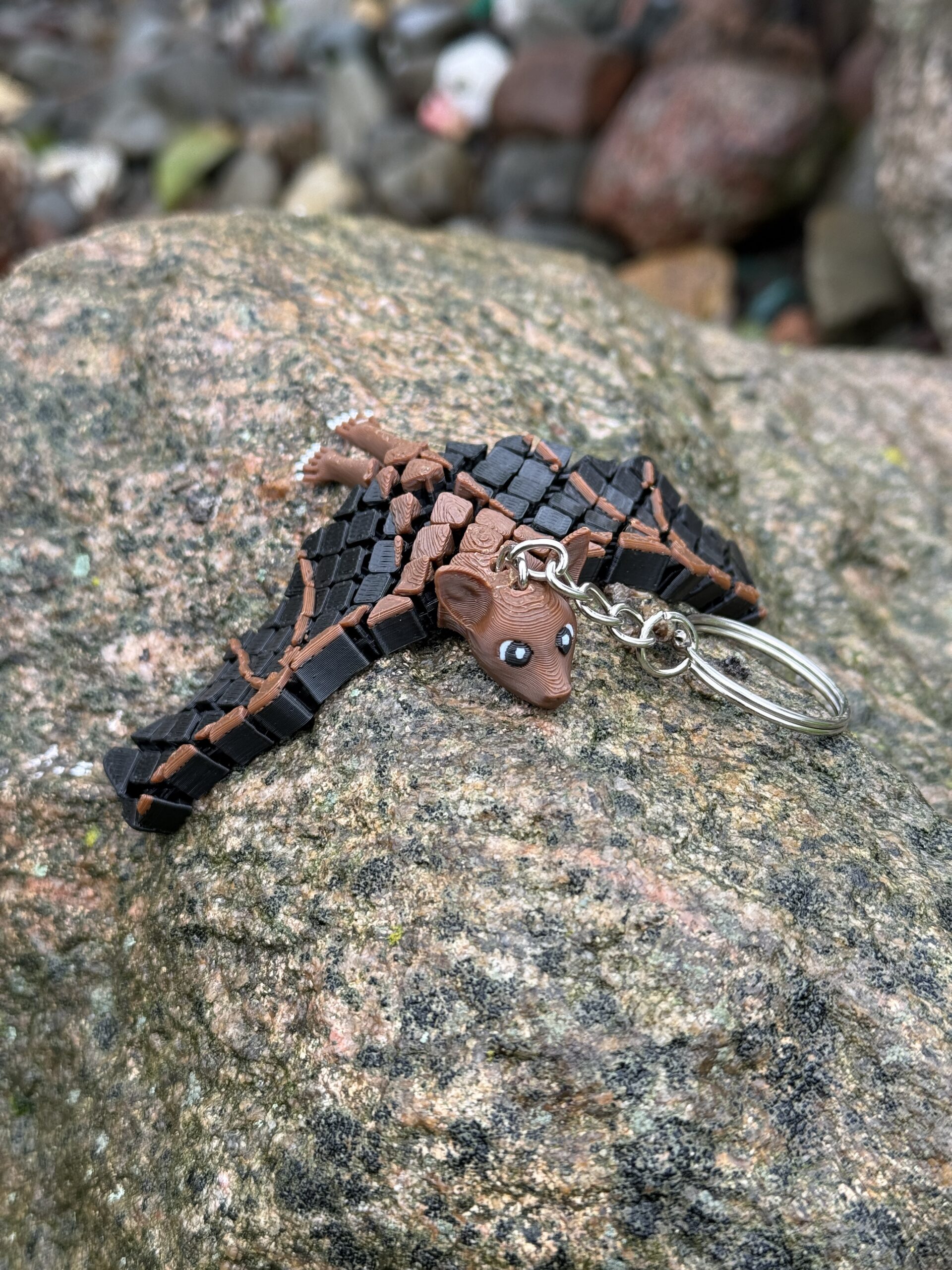 Nietoperz Segmentowy 3D – słodka przegubowa figurka i brelok z charakterem, zabawka - obrazek 7