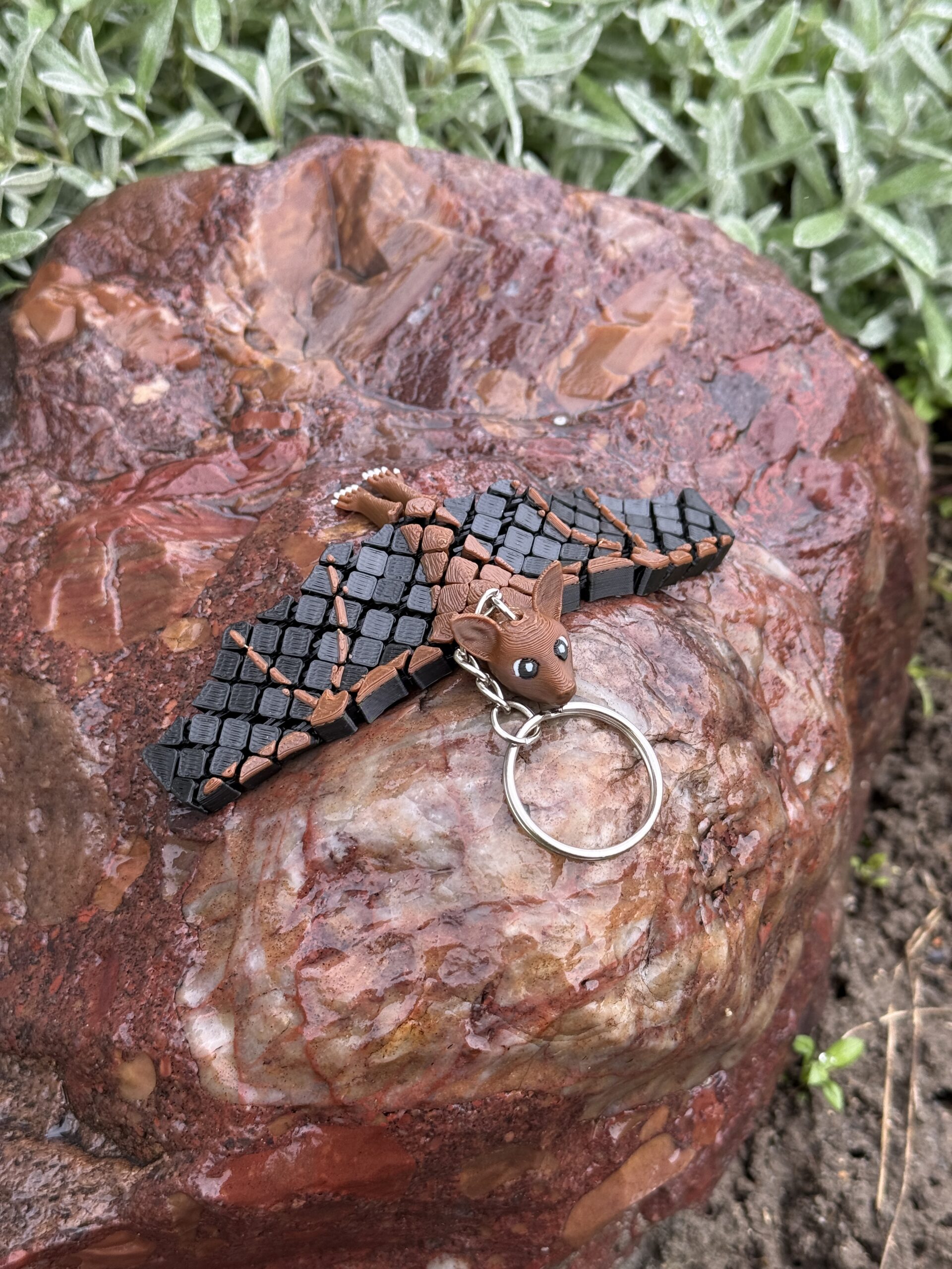 Nietoperz Segmentowy 3D – słodka przegubowa figurka i brelok z charakterem, zabawka - obrazek 11