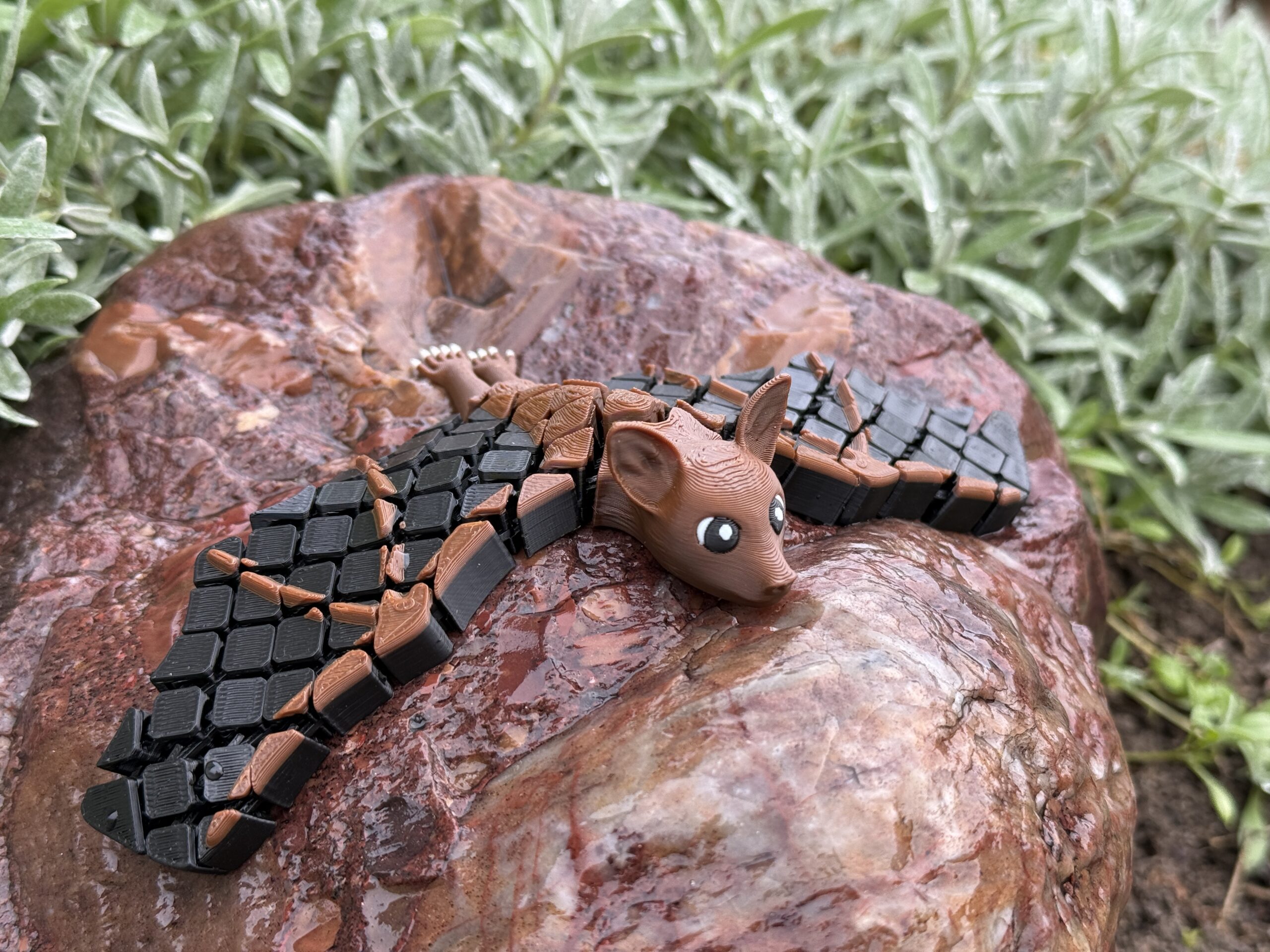 Nietoperz segmentowy 3D – ruchoma figurka z charakterem! Zabawka, ozdoba - obrazek 13