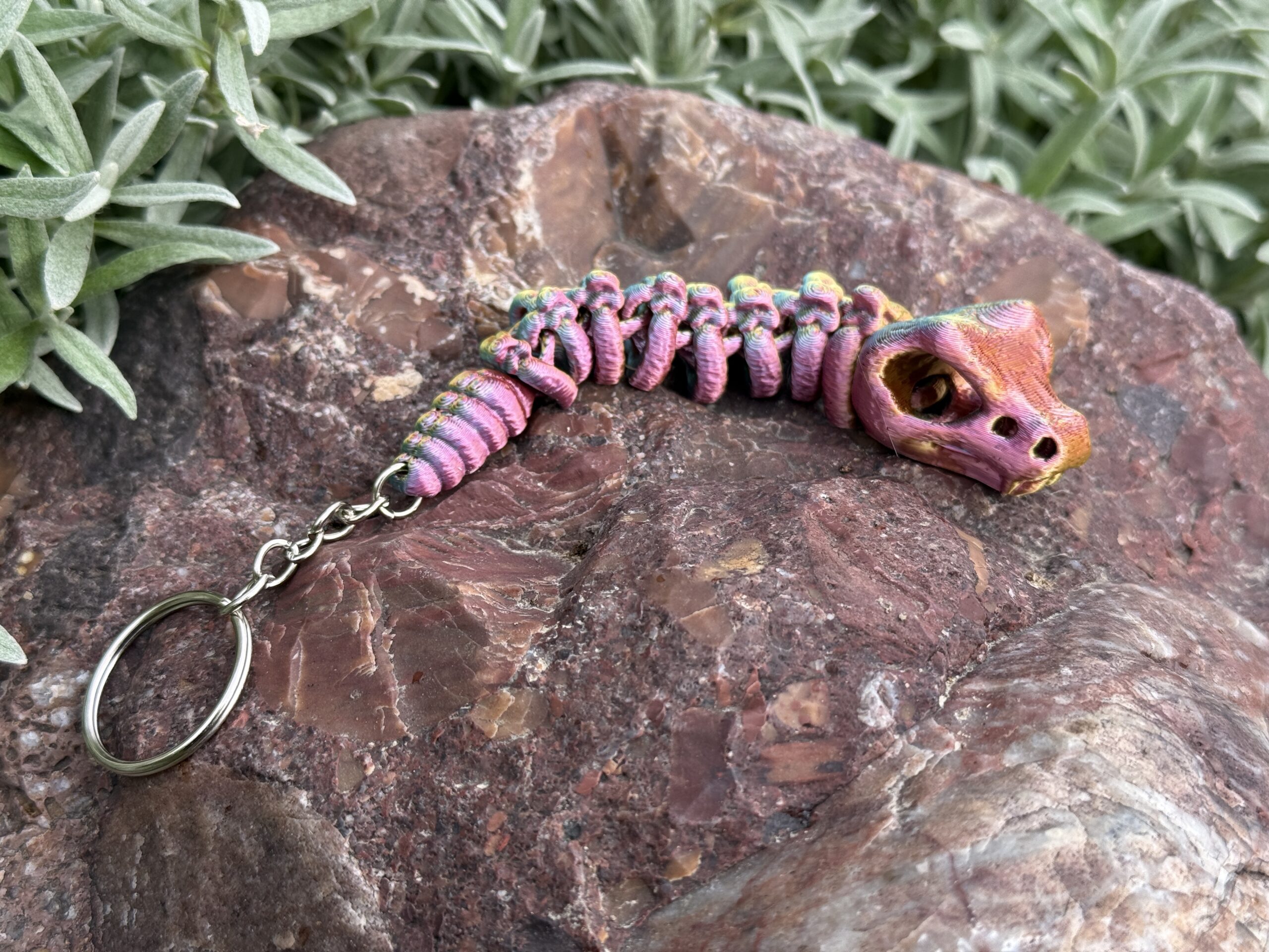 Brelok Wąż Grzechotnik Szkieletowy 3D – przegubowy, trójkolorowy i w pełni ruchomy! - obrazek 6