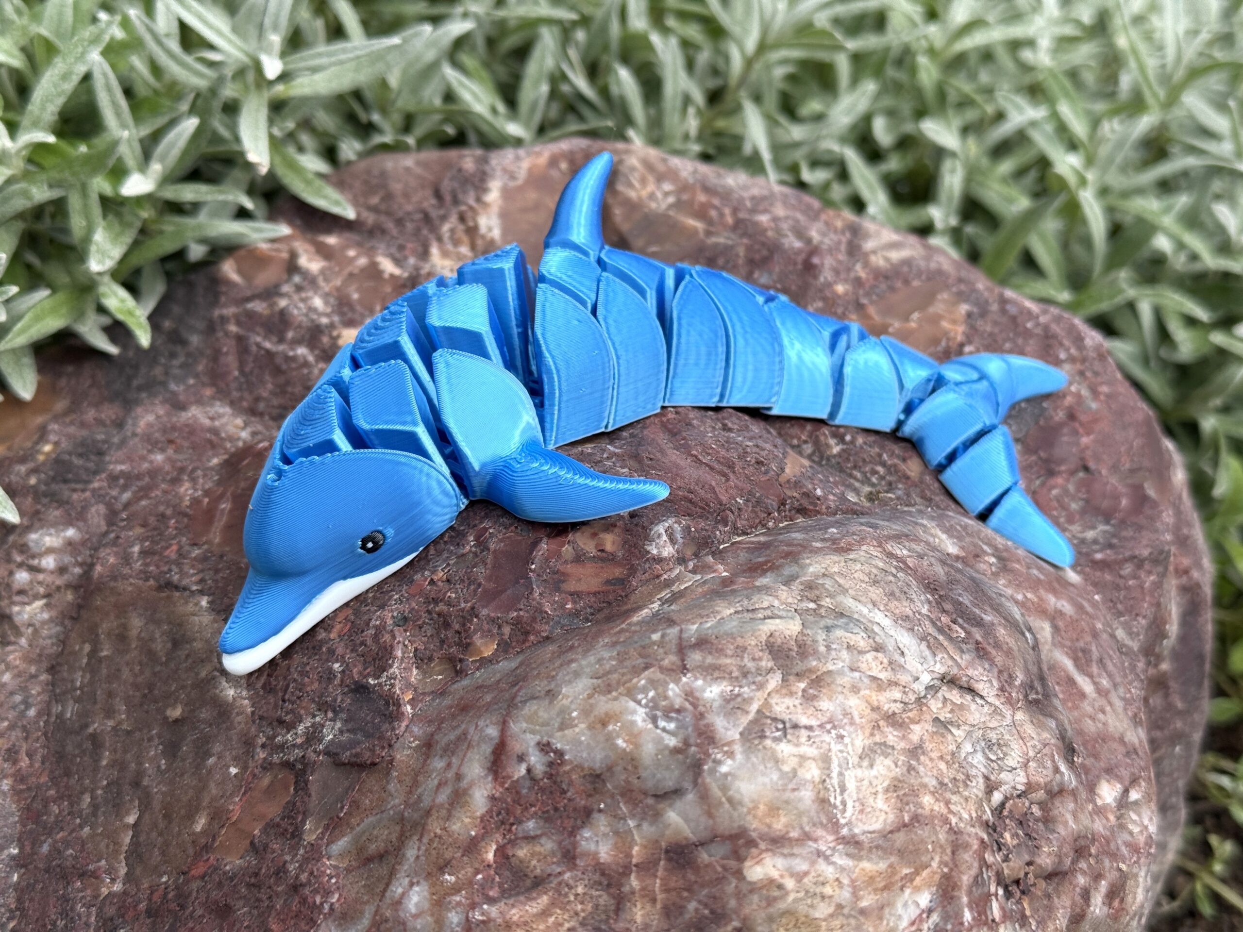 Delfin segmentowy 3D – elastyczna figurka pełna gracji i morskiego uroku! Zabawka - obrazek 16