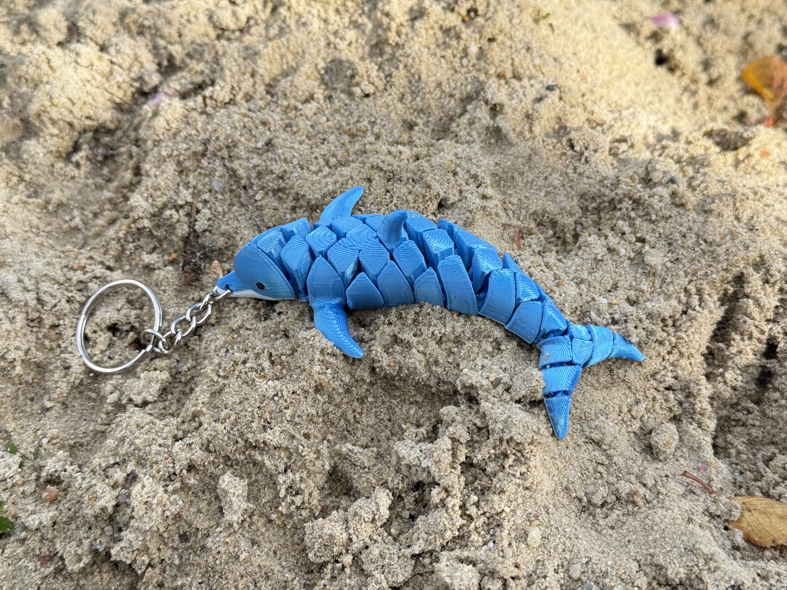 Delfin segmentowy 3D– elastyczny brelok z morską duszą! Mini figurka, prezent - obrazek 9