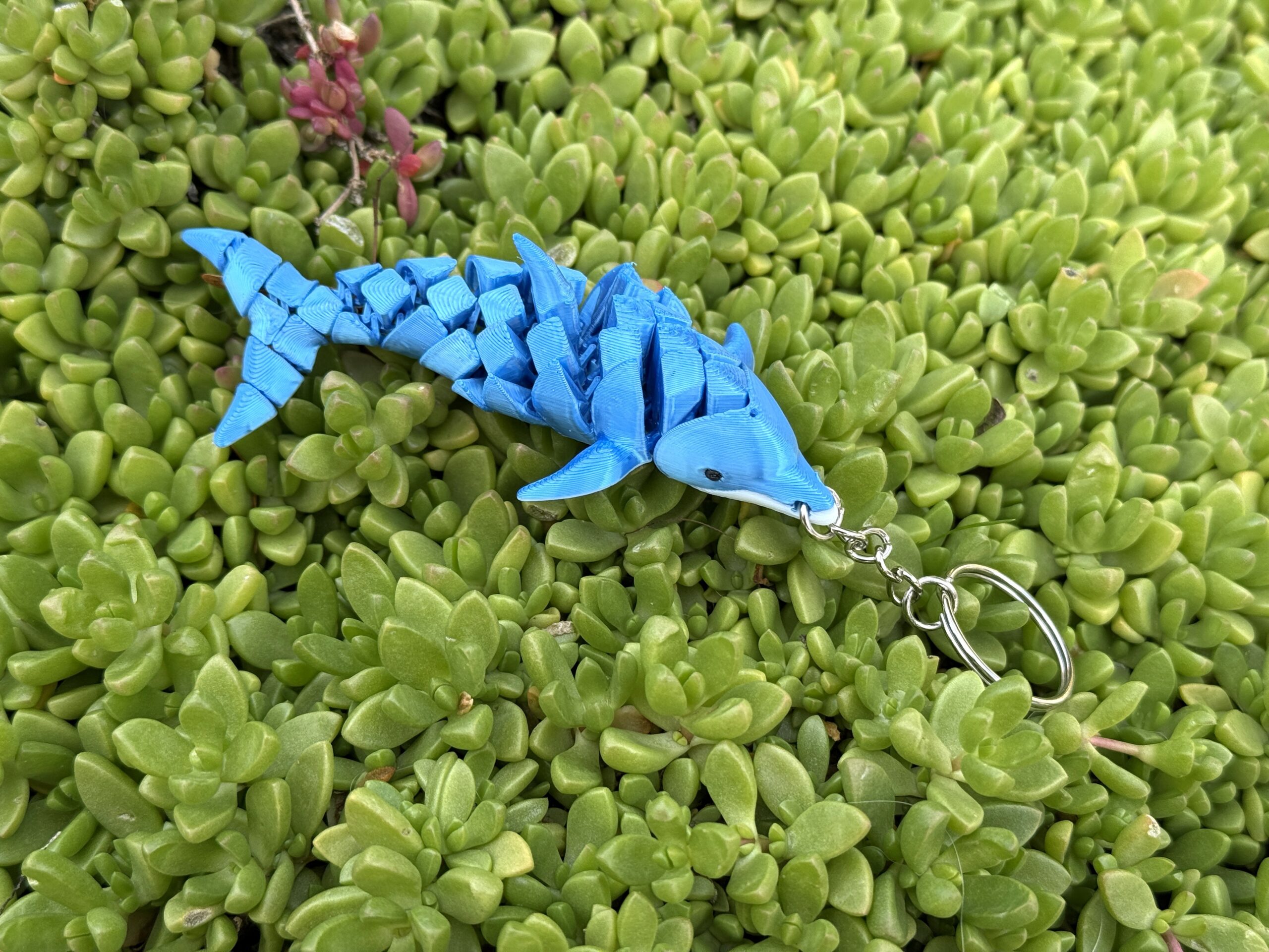 Delfin segmentowy 3D– elastyczny brelok z morską duszą! Mini figurka, prezent - obrazek 12