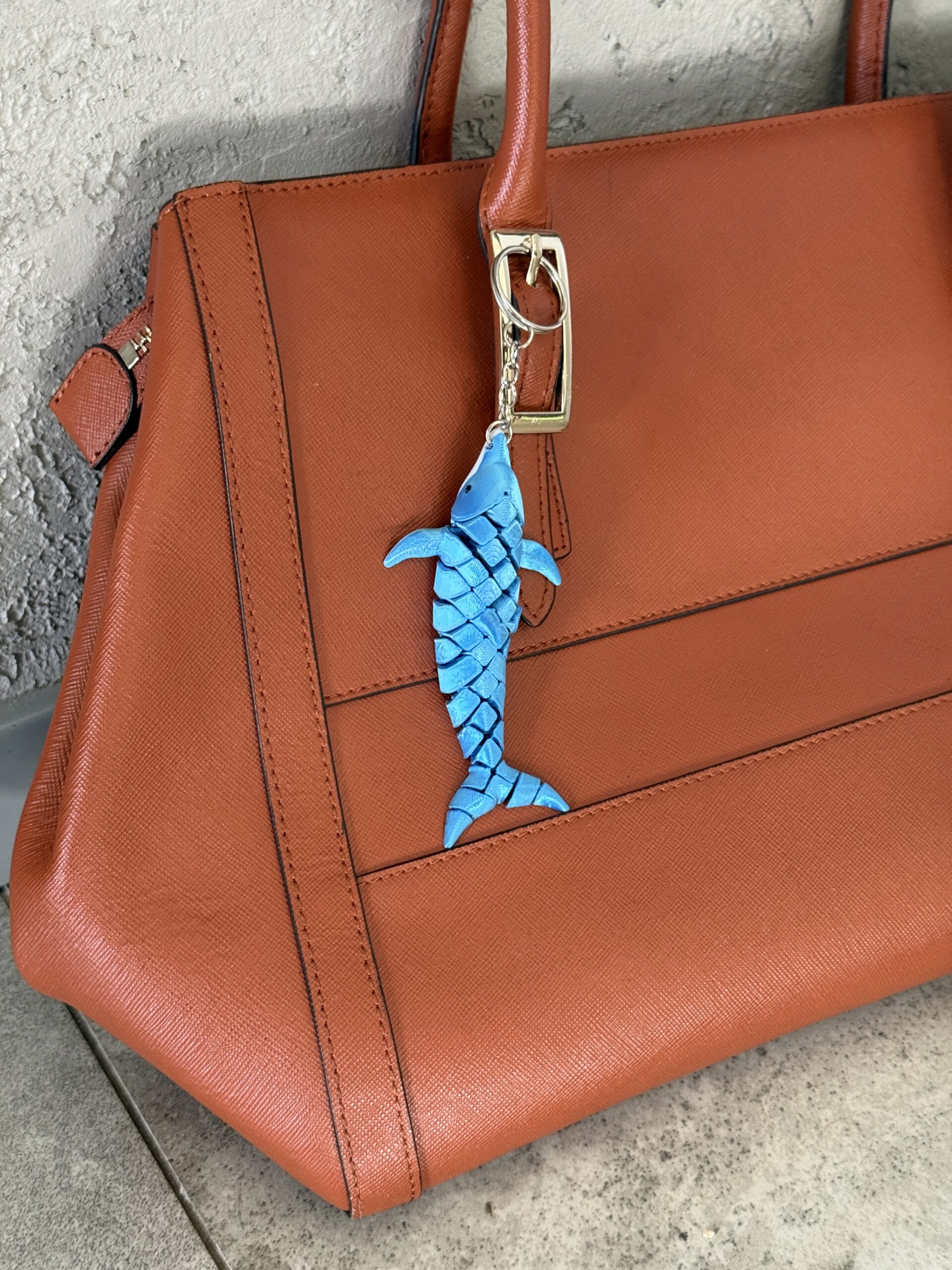 Delfin segmentowy 3D– elastyczny brelok z morską duszą! Mini figurka, prezent - obrazek 16