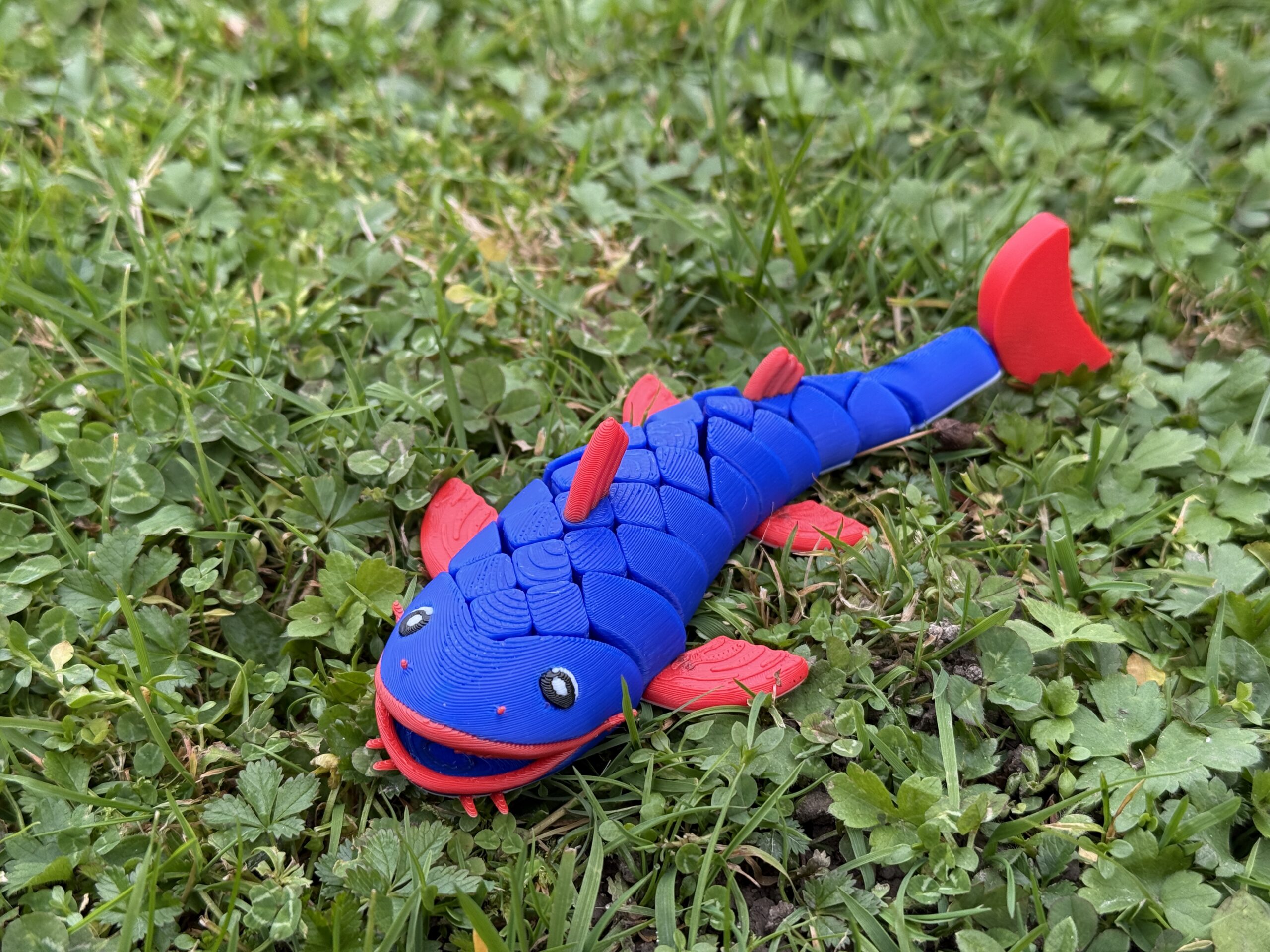 Segmentowy Sum 3D – wesoła rybka, ruchoma zabawka, prezent, ozdoba - obrazek 10