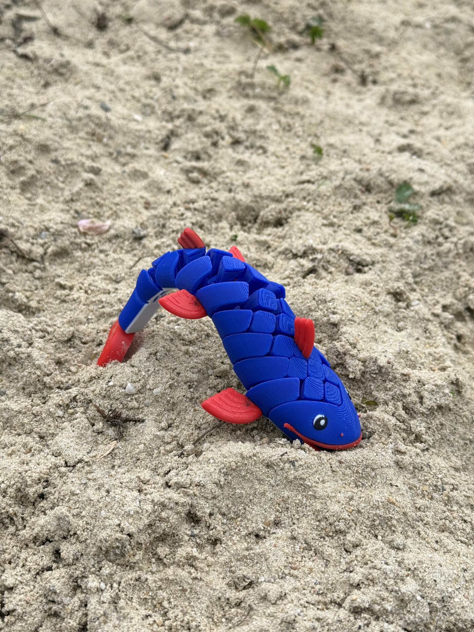 Segmentowy Sum 3D – wesoła rybka, ruchoma zabawka, prezent, ozdoba - obrazek 12