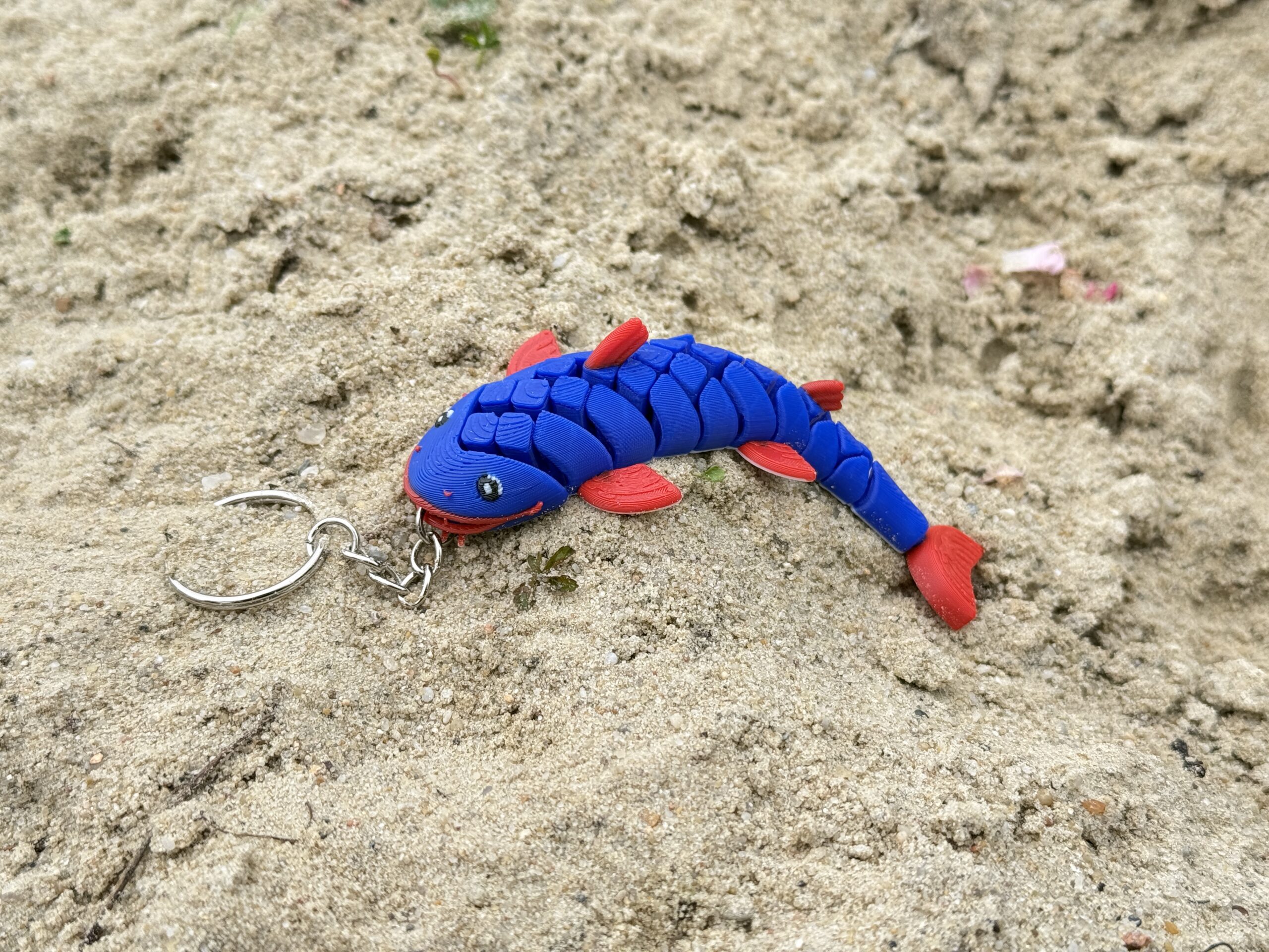 Sum segmentowy 3D – brelok, wesoła rybka, ruchoma mini figurka, zabawka - obrazek 9