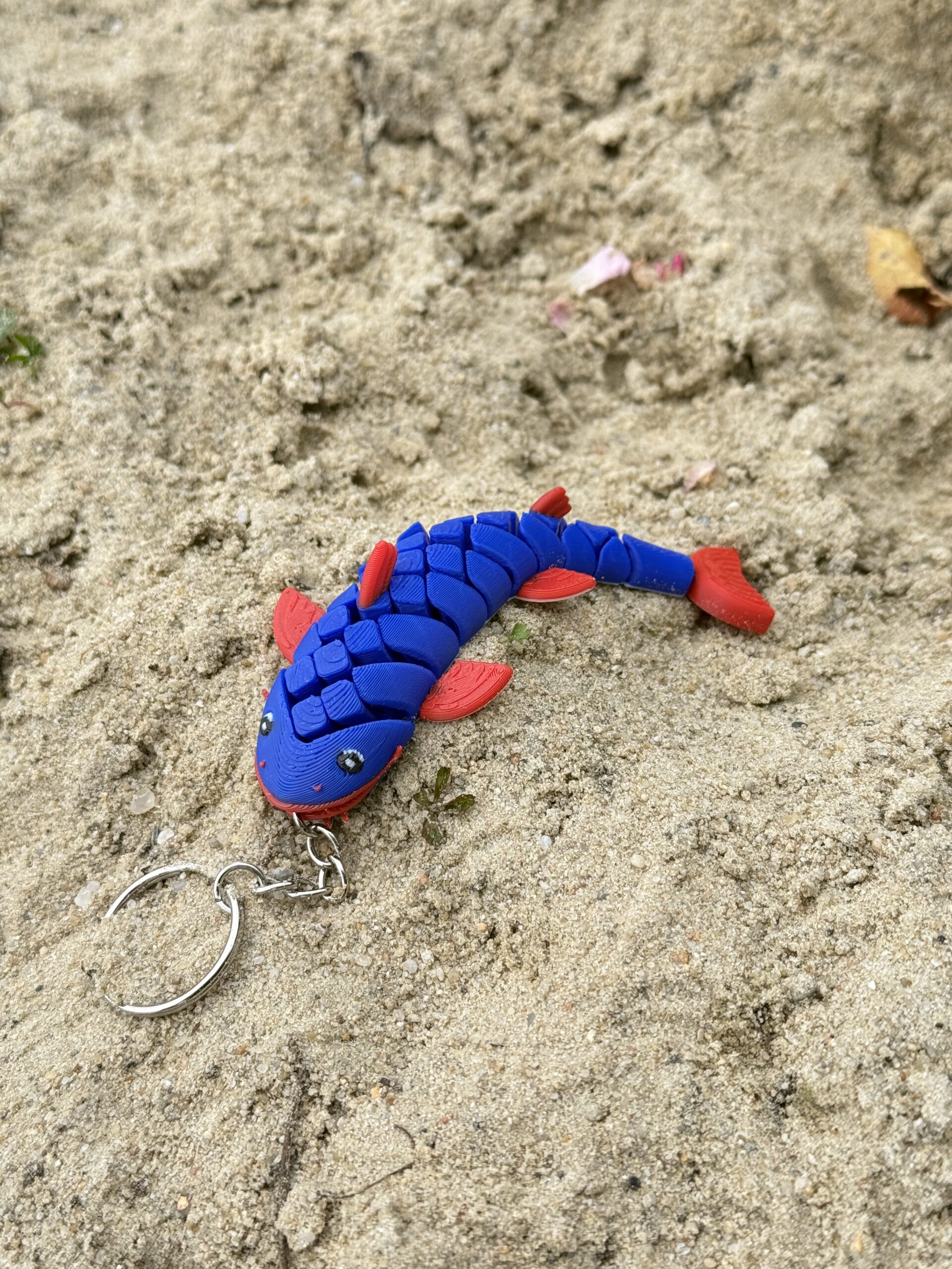 Sum segmentowy 3D – brelok, wesoła rybka, ruchoma mini figurka, zabawka - obrazek 10