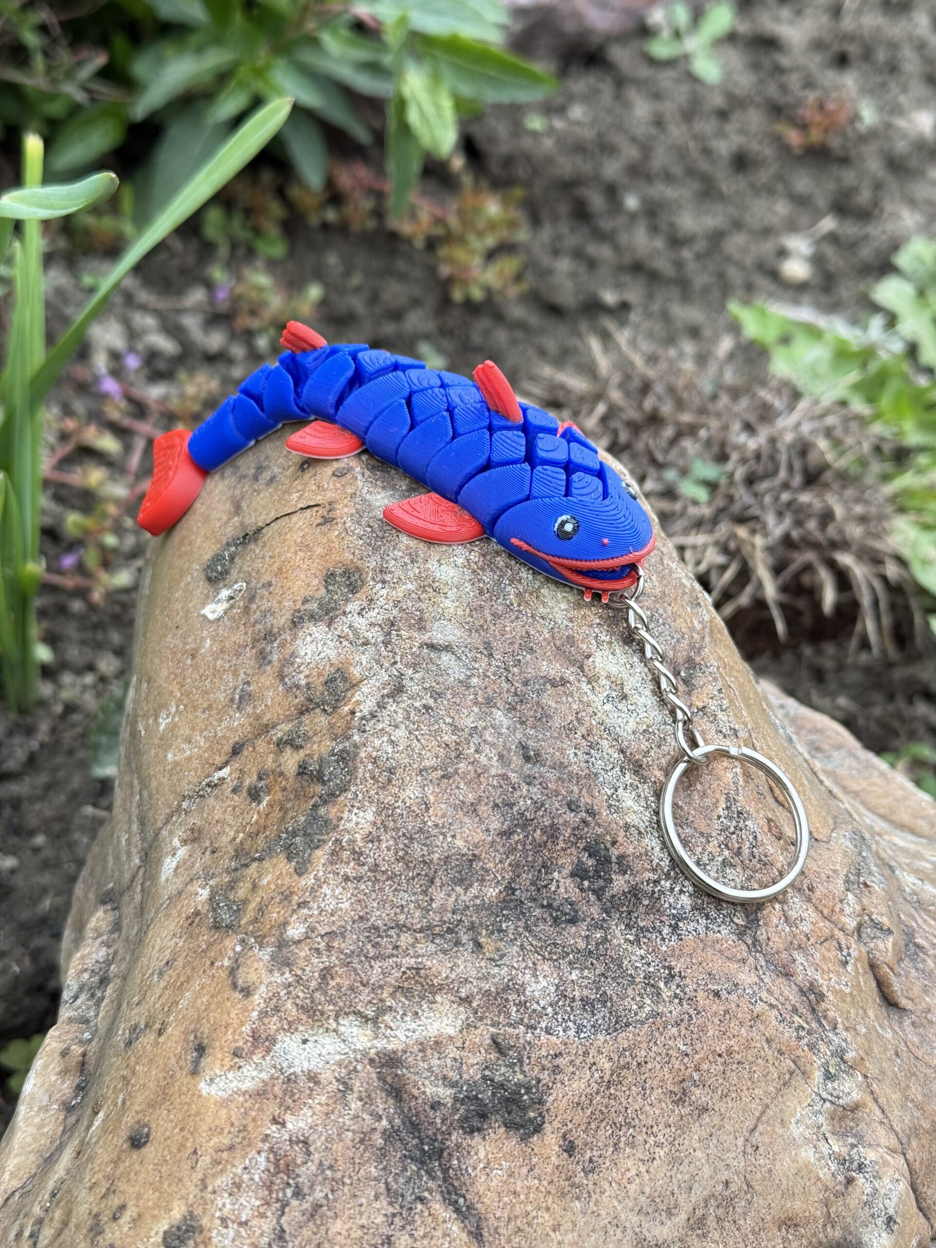 Sum segmentowy 3D – brelok, wesoła rybka, ruchoma mini figurka, zabawka - obrazek 13