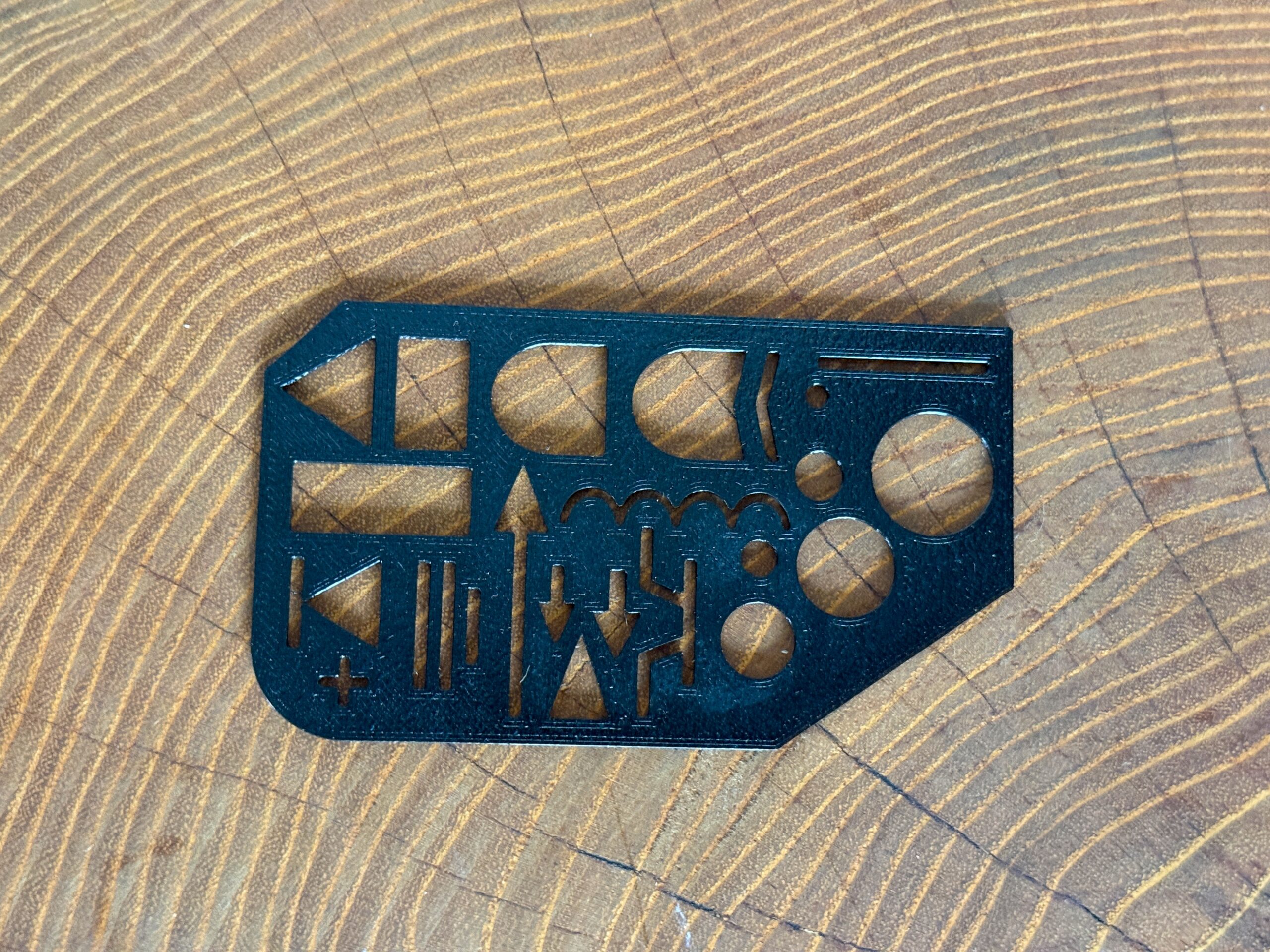 Kieszonkowy Szablon Podstawowych Schematów Elektrycznych – Dla Początkujących i Majsterkowiczów! - obrazek 4