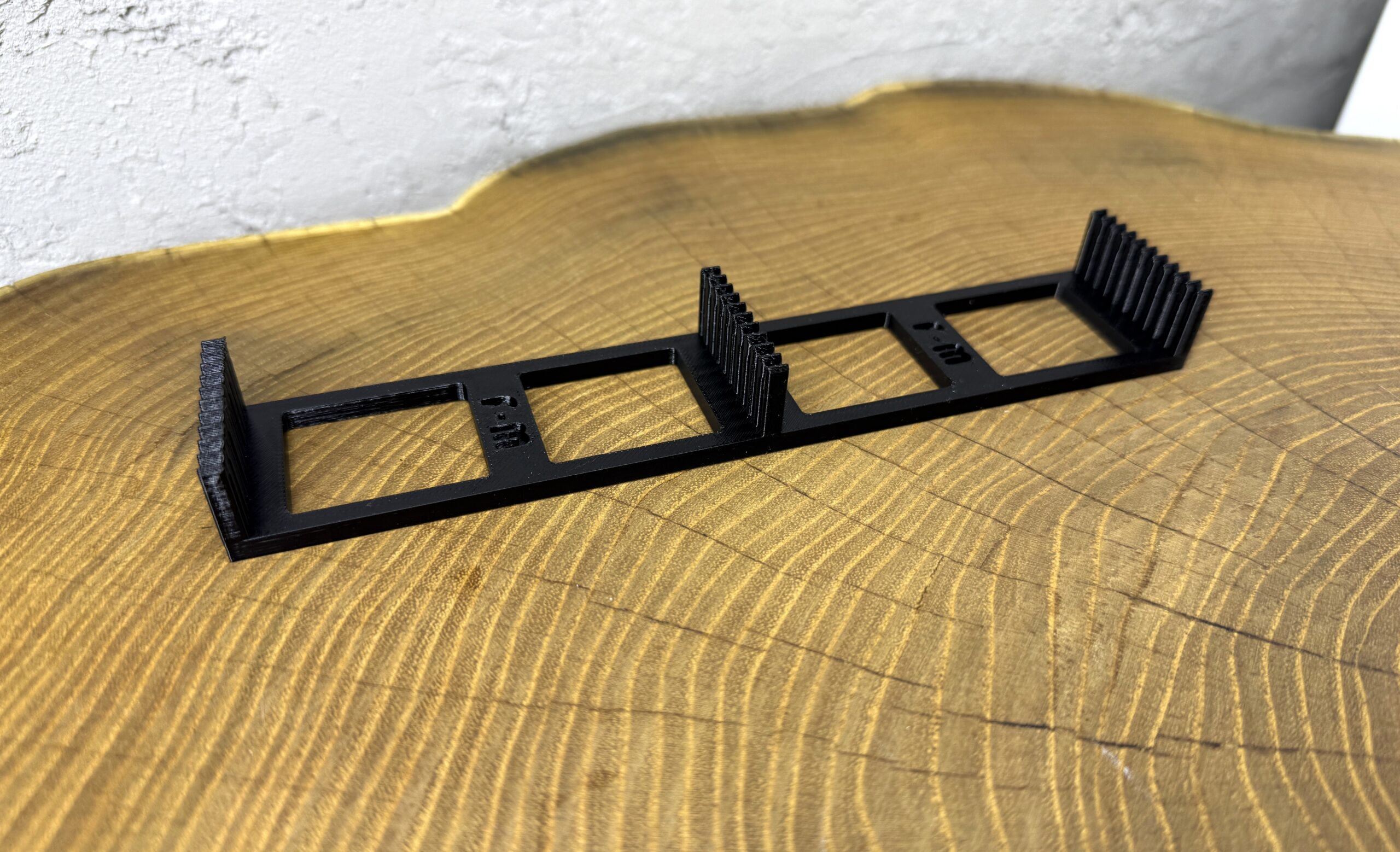 Organizer do kabli DuPont F-M (żeńsko-męskie) 181 × 35 × 18,8 mm – solidny uchwyt z PETG - obrazek 3