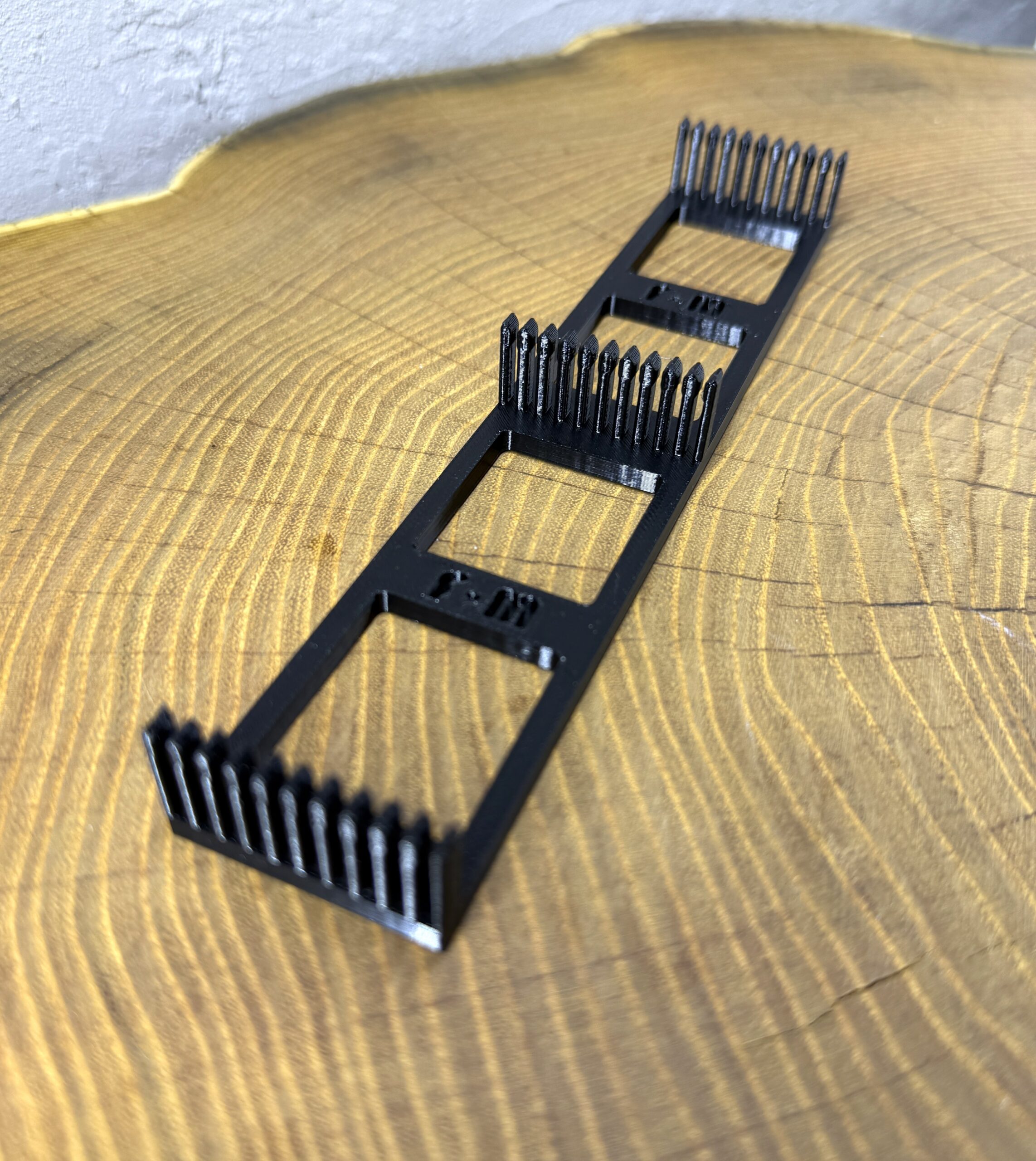 Organizer do kabli DuPont F-M (żeńsko-męskie) 181 × 35 × 18,8 mm – solidny uchwyt z PETG - obrazek 5