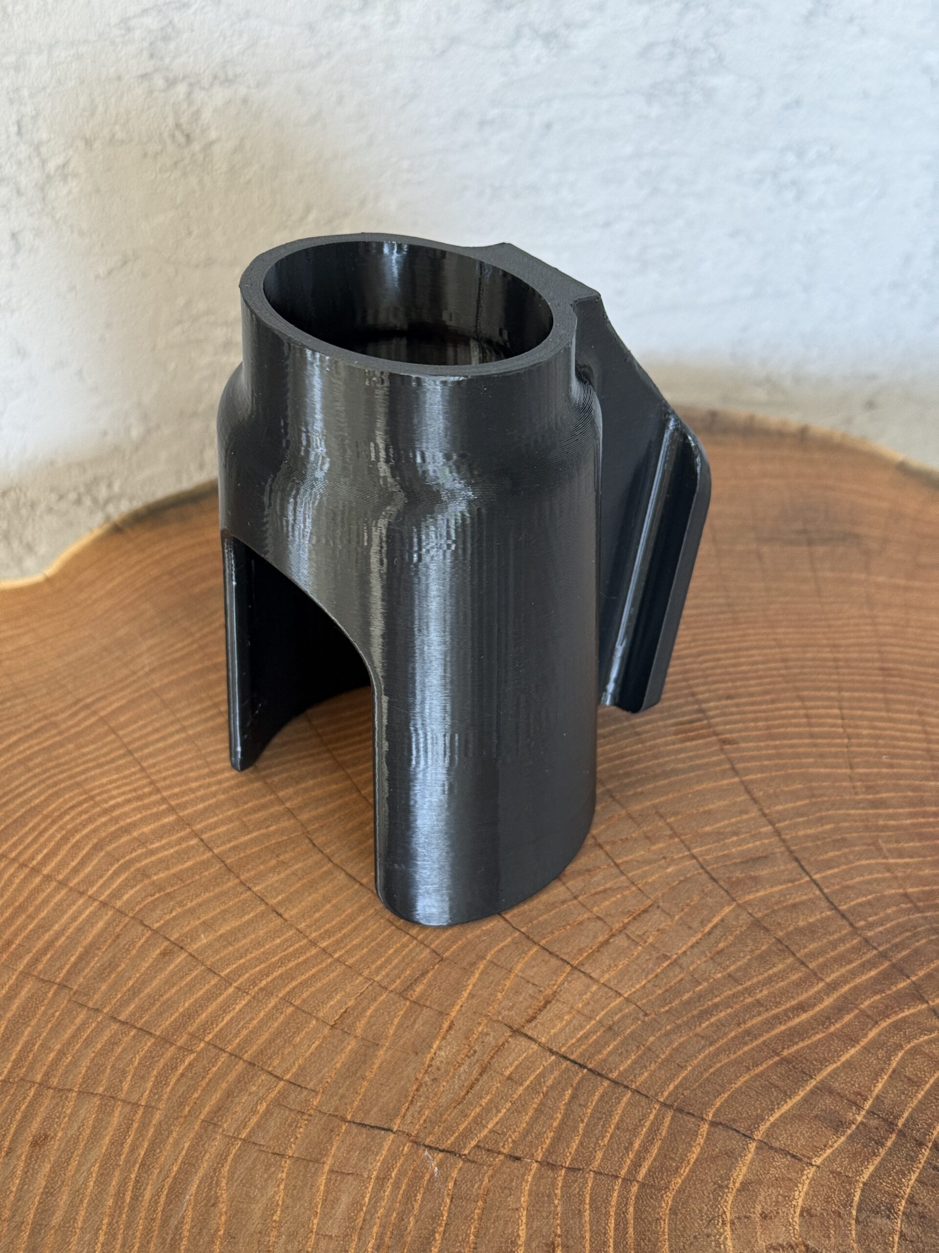 Uniwersalny Uchwyt na Wkrętarkę akumulatorową – Porządek, Wygoda i Solidność w Jednym! - obrazek 7