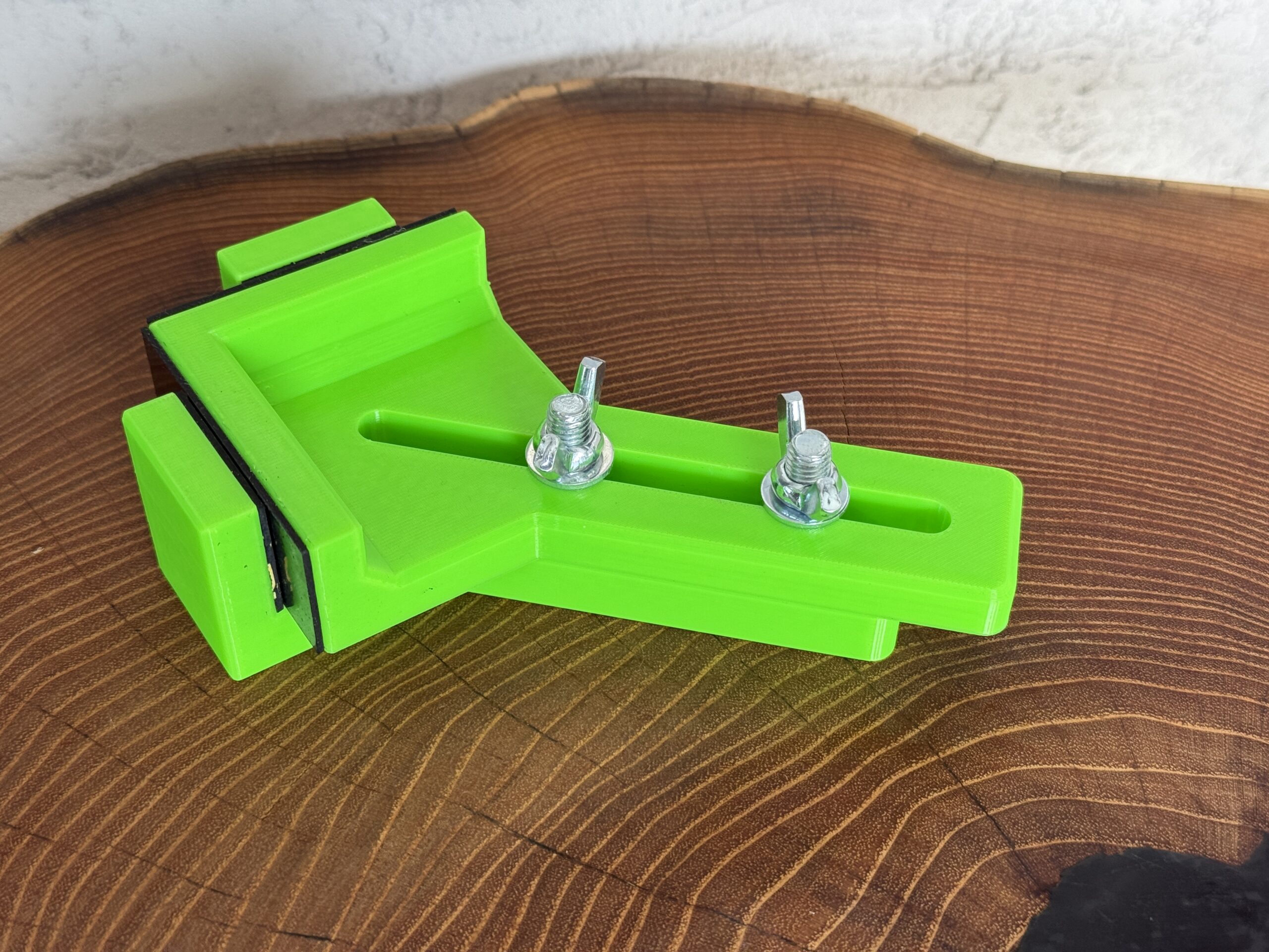 Uchwyt kątowy modelarski 90° | Solidny uchwyt do klejenia i montażu elementów - obrazek 2