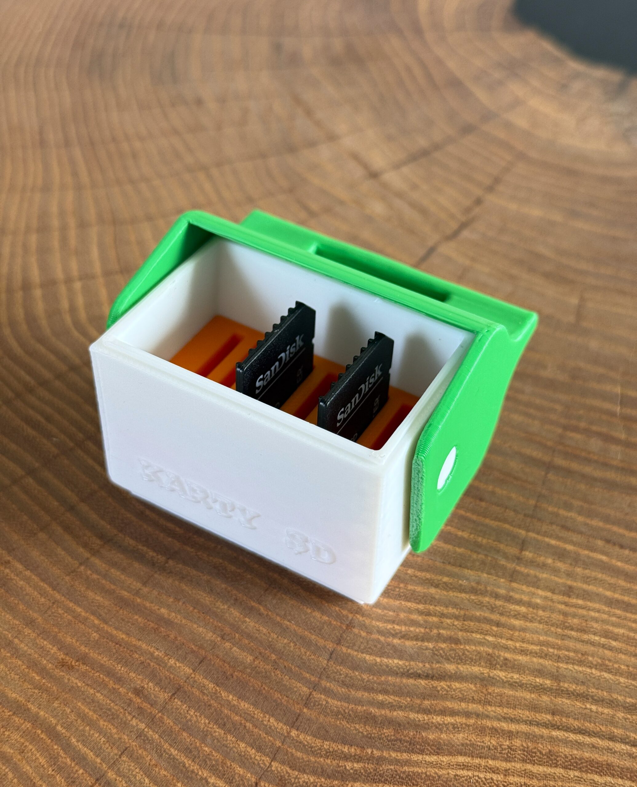 Gadżeciarska skrzyneczka, organizer na karty SD – 8 slotów - obrazek 5