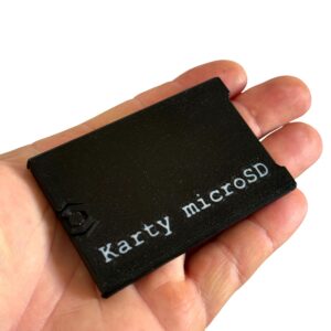 Etui na karty microSD – kieszonkowy organizer na 8 kart + adapter SD